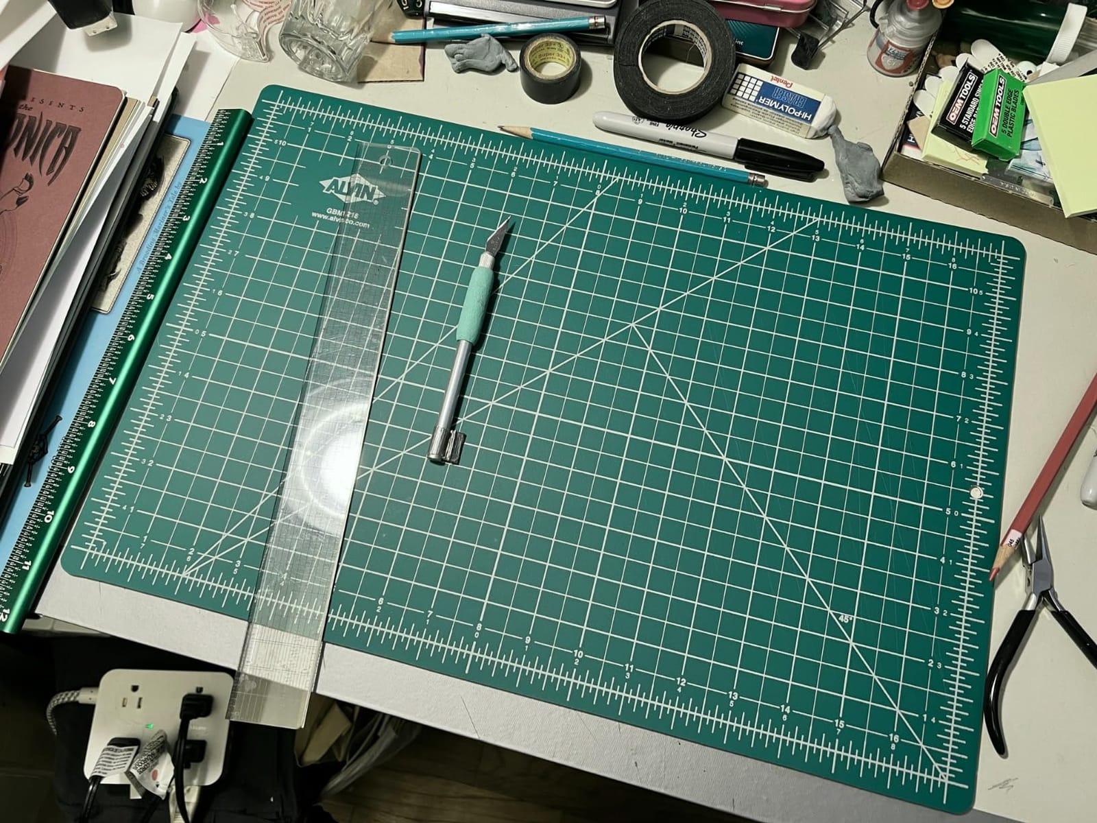 ALVIN GBM Self-Healing Cutting Mat 12 x 18 inch | Double-Sided Green/Black | 5-Layer Gridded Surface for Arts, Crafts and Sewing - Model GBM1218 customer photo 2