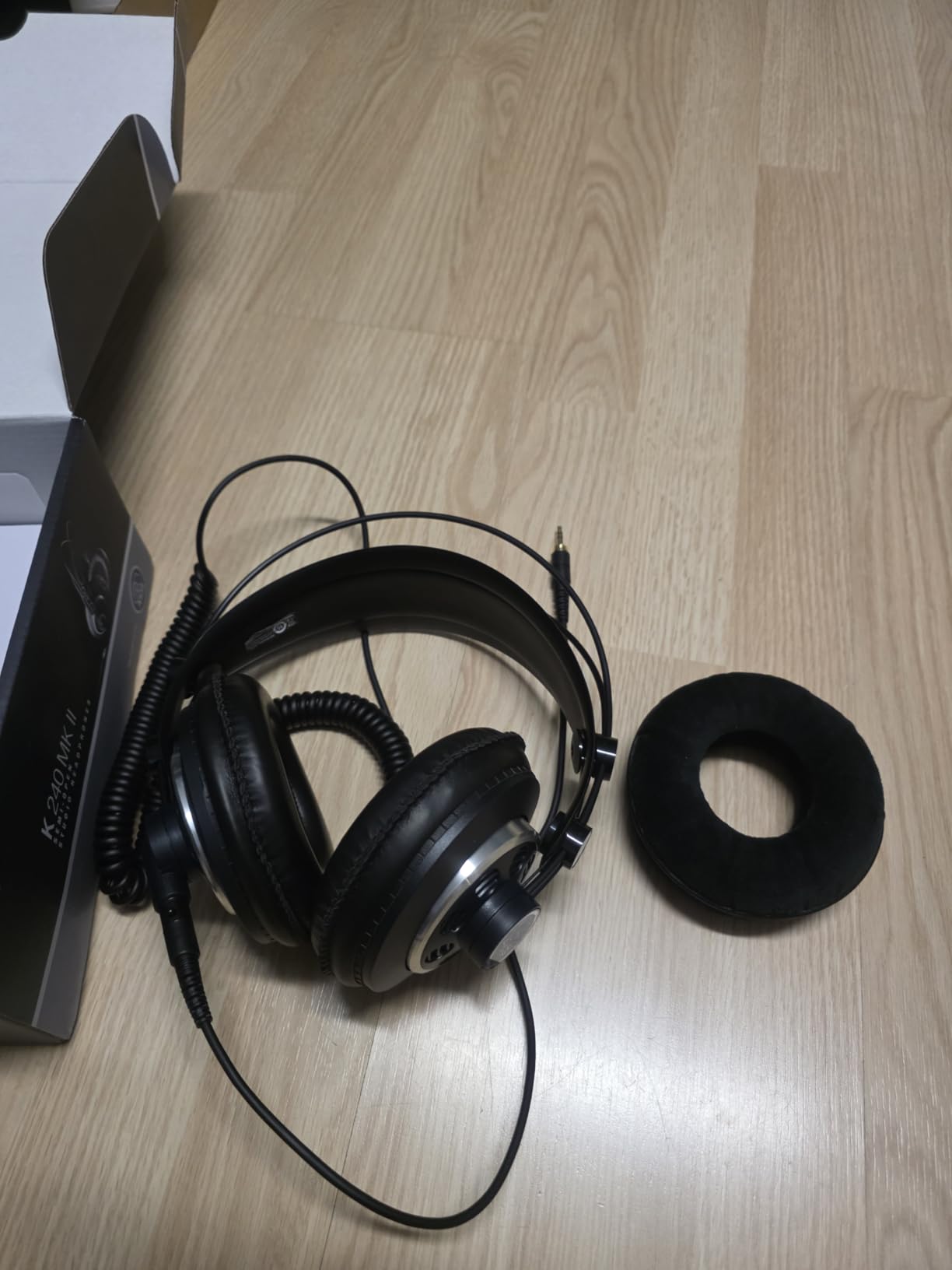 AKG K 240 MK II Stereo Studio Headphones customer photo 2