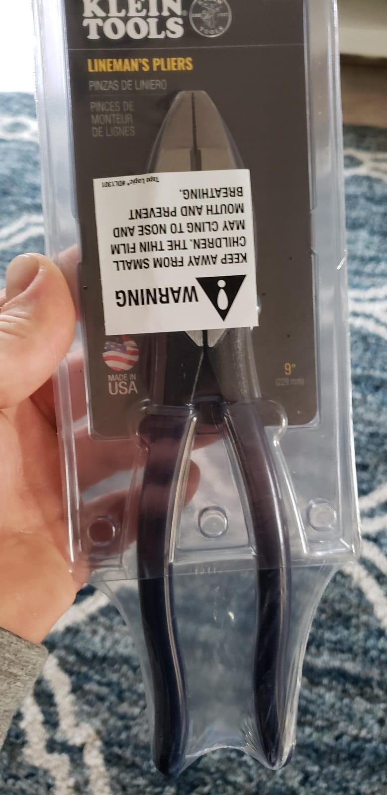Klein Tools J213-9NE Side Cutter Linemans Pliers, Made in USA, High Leverage, 9-Inch, Streamlined Design, Color Coded customer photo 2