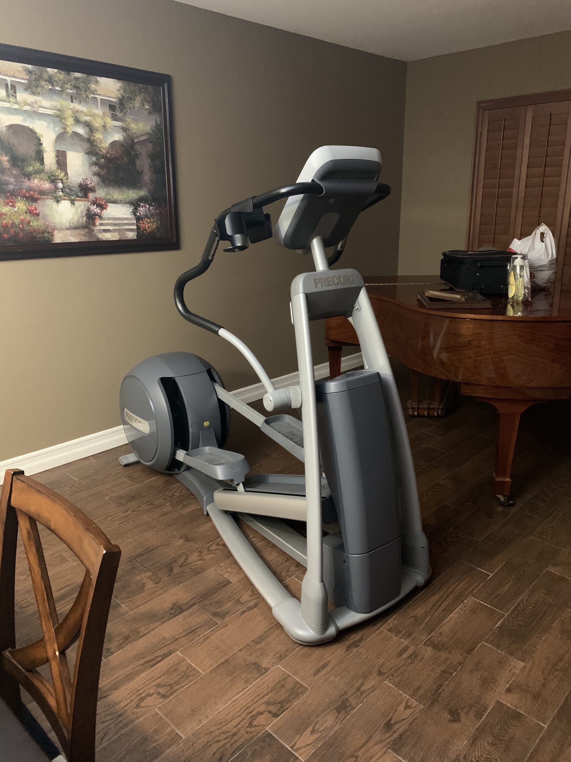 Precor EFX 546i Commercial Series Elliptical Fitness Crosstrainer customer photo 1