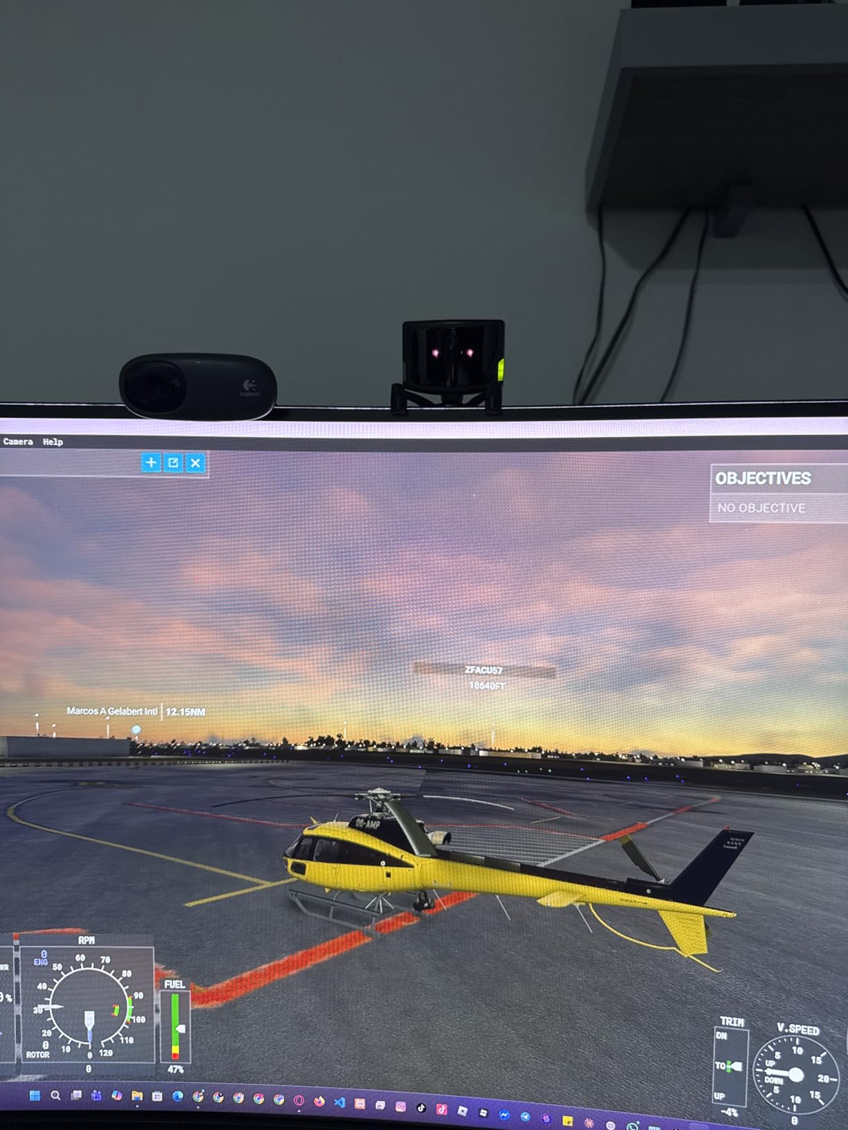 TrackIR 5 Head Tracking System - 6DOF USB Optical Motion Tracker for PC Gaming - Natural Head Movement Camera for Flight, Racing & Combat Simulators - Windows Compatible by NaturalPoint customer photo 1