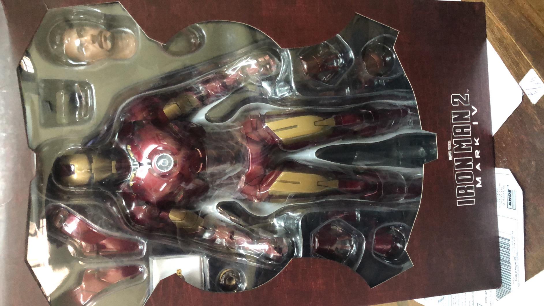 Iron Man 2 Hot Toys Movie Masterpiece 1/6 Scale Collectible Figure Iron Man Mark IV customer photo 1
