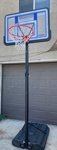 Lifetime Pro Court Height Adjustable Portable Basketball System, 44 Inch Backboard, Blue/White customer photo 2