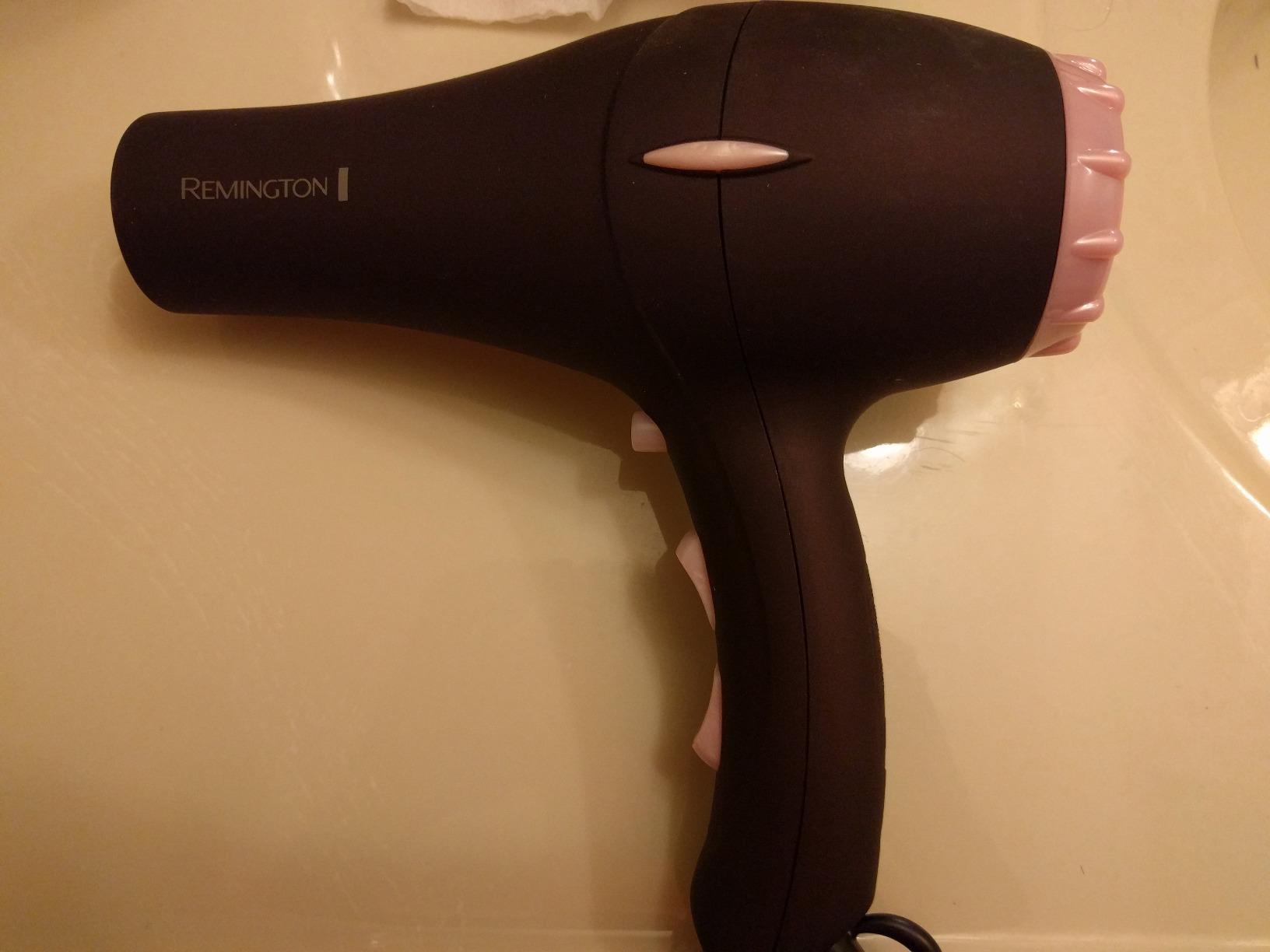 Pro Pearl Ceramic Hair Dryer, 1875W, 3 Heat + 2 Speed | Professional AC Motor for Fast Drying, Cool Shot Feature, Diffuser and Concentrator Included, Pearl Ceramic for Smooth Hair customer photo 2
