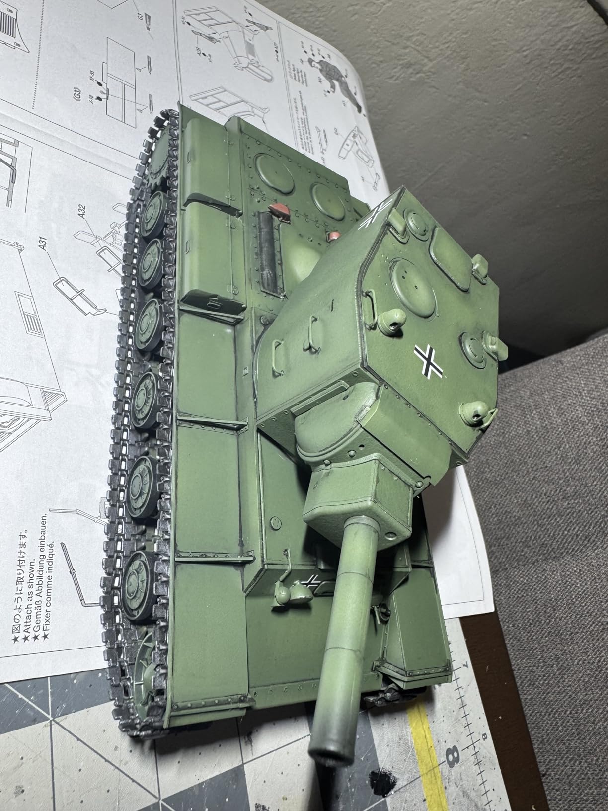 TAMIYA 1/35 Russian Heavy Tank KV-2 TAM35375 Plastic Models Armor/Military 1/35 customer photo 2