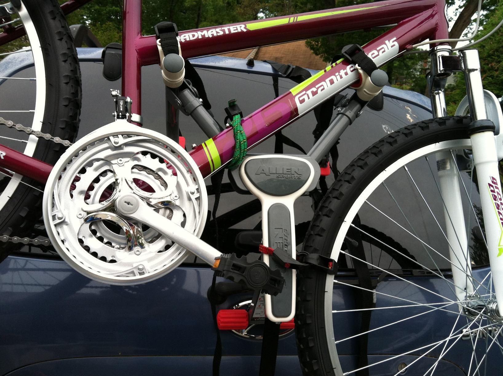 Allen Sports Ultra Compact Folding 1-Bike Trunk Mount Rack, Model MT1-B, Gray powder coated customer photo 2
