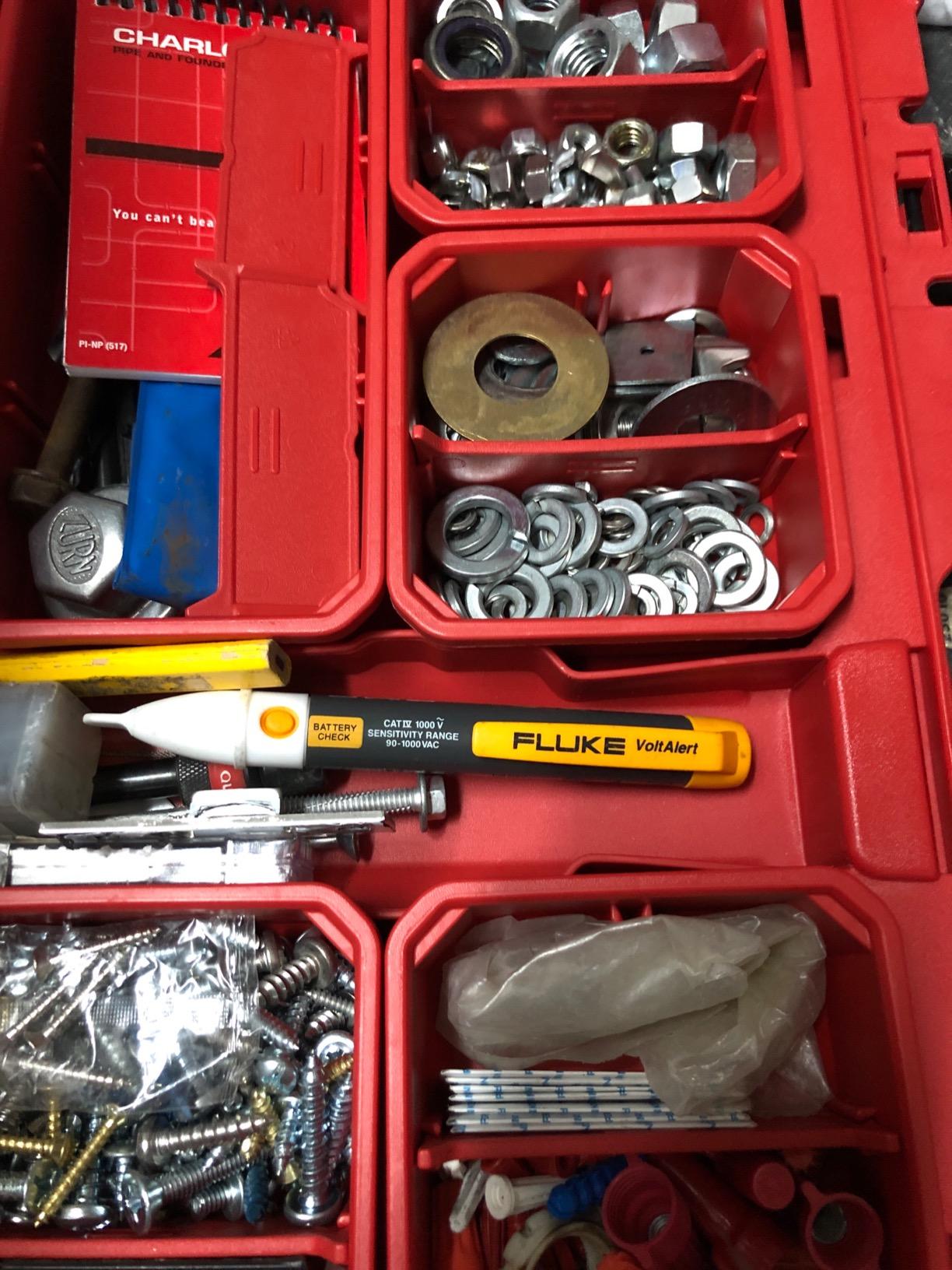 Fluke 2AC Alert Voltage Tester customer photo 1