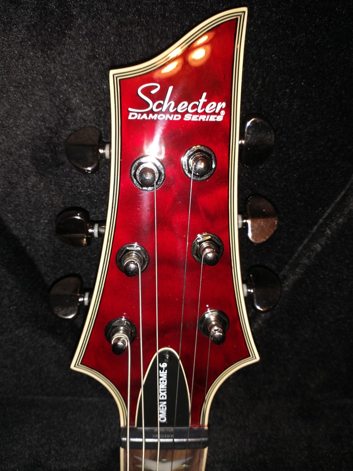 Schecter Omen Extreme-6 Electric Guitar - Vintage Sunburst customer photo 1