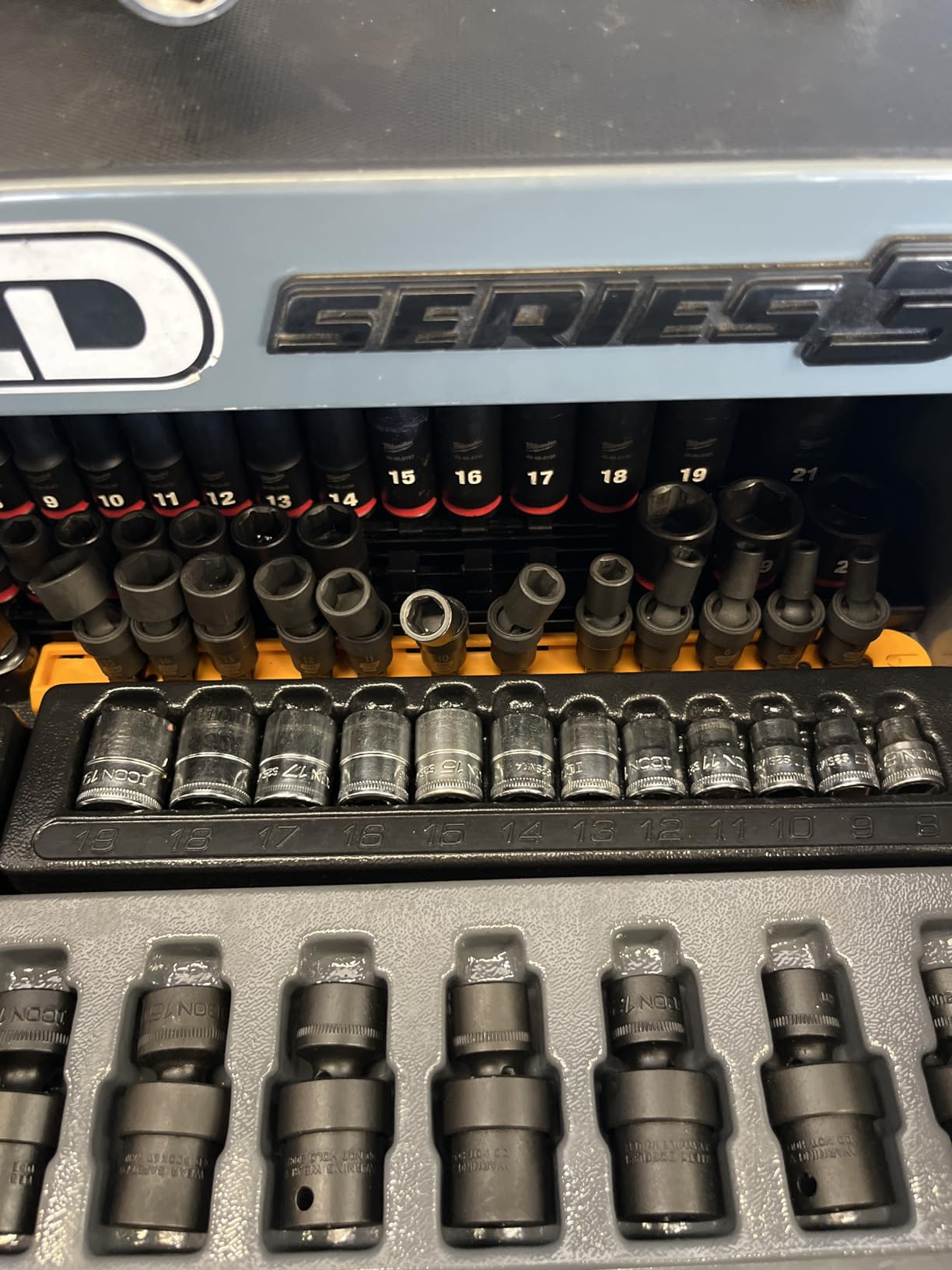 GEARWRENCH 12 Piece 1/4