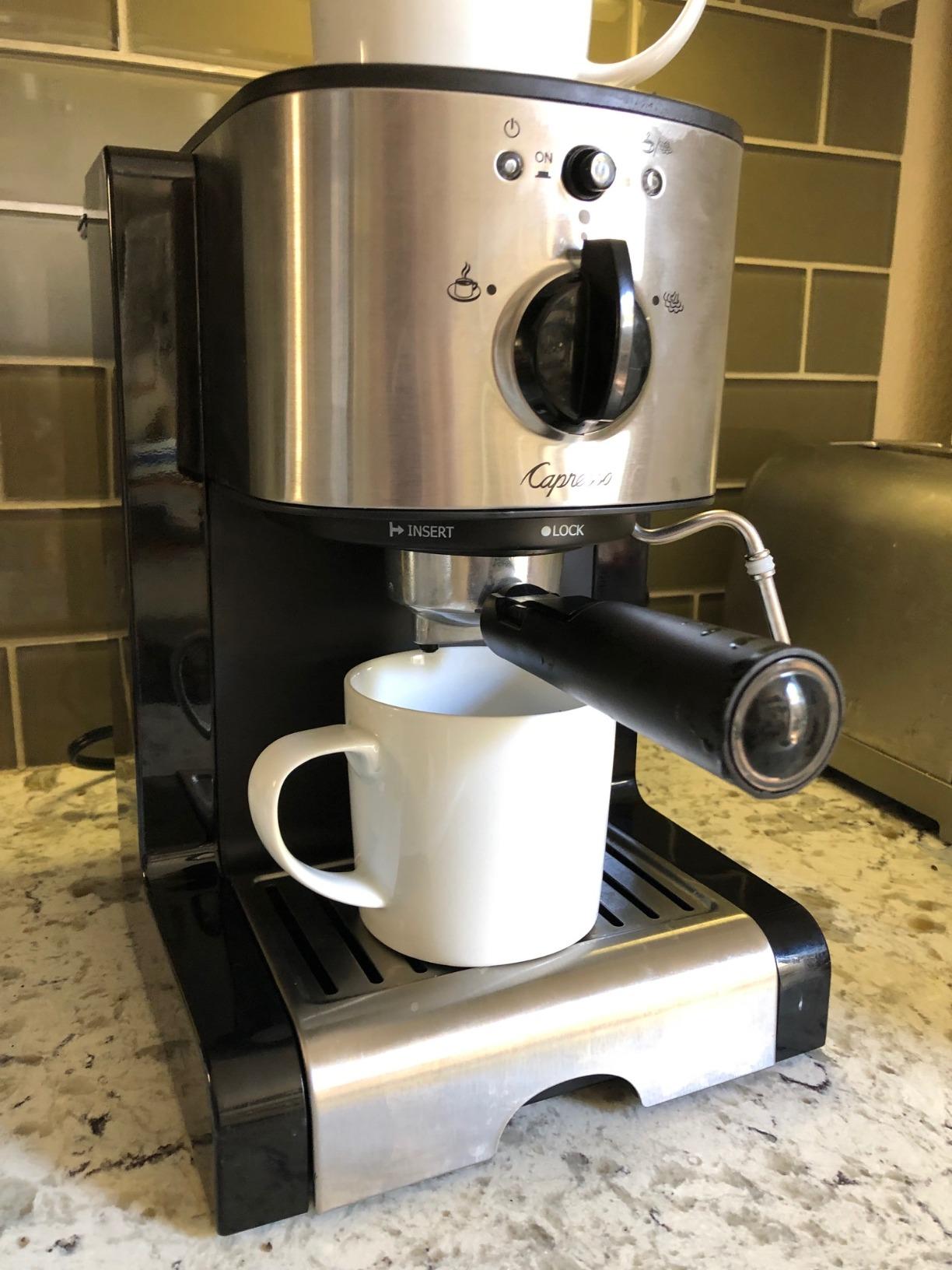 Capresso 116.04 Pump Espresso and Cappuccino Machine EC100, Black and Stainless, 46 oz customer photo 1