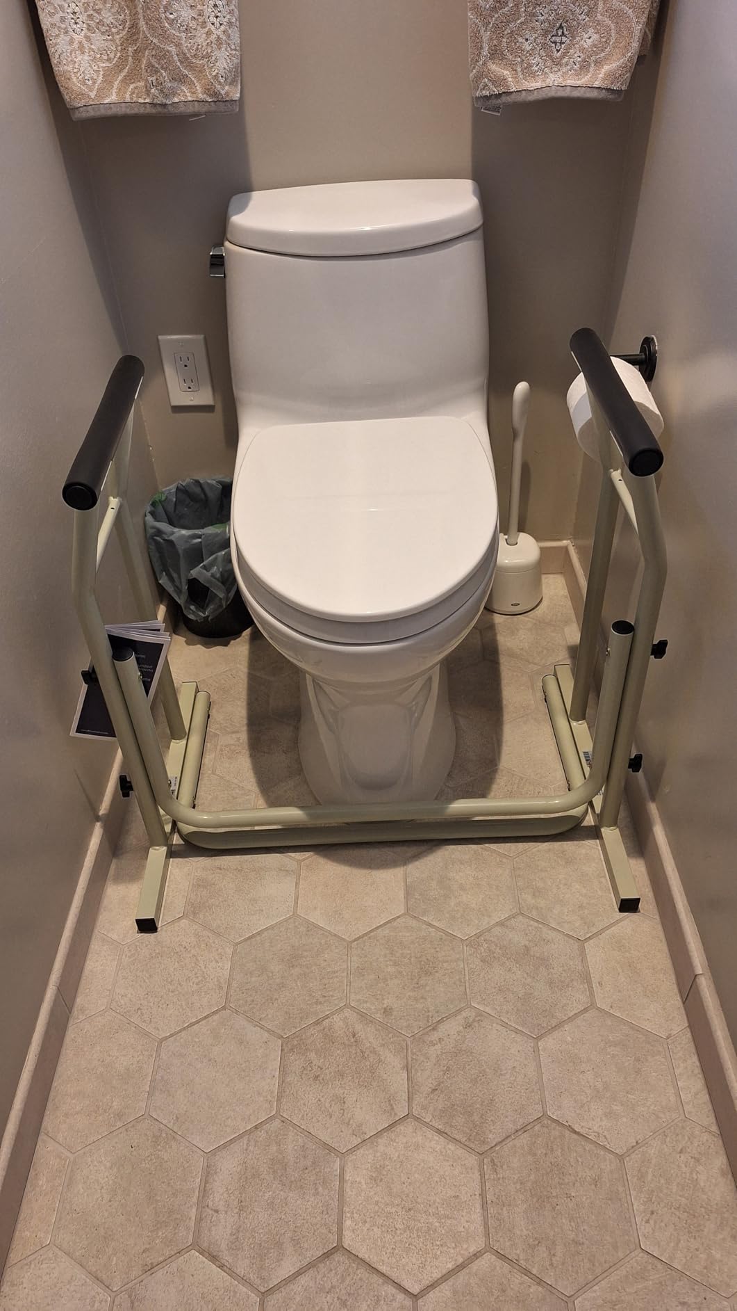 Drive Medical Freestanding Toilet Safety Frame Grab Bar Rail, White | Freestanding Design Supports Users Up to 300 Pounds with Sturdy Grab Bar for Added Toilet Stability customer photo 1