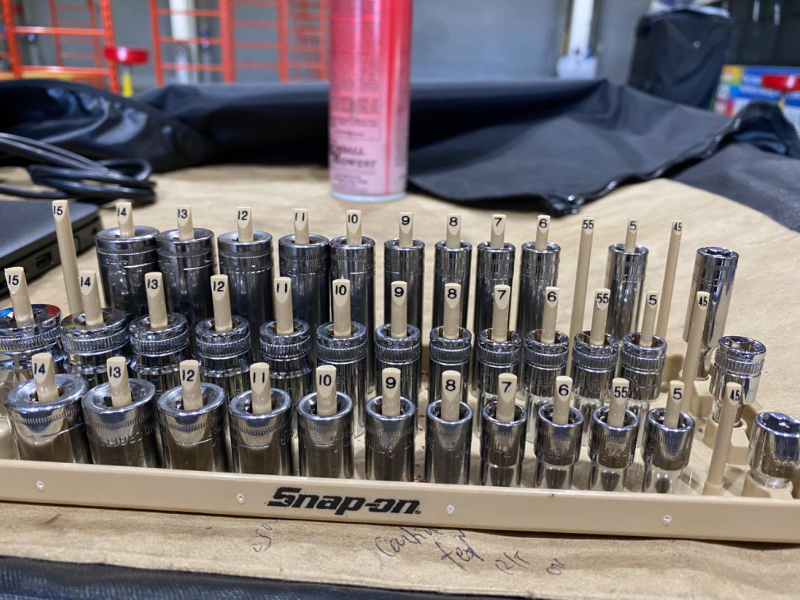 GEARWRENCH 13 Pc. 1/4