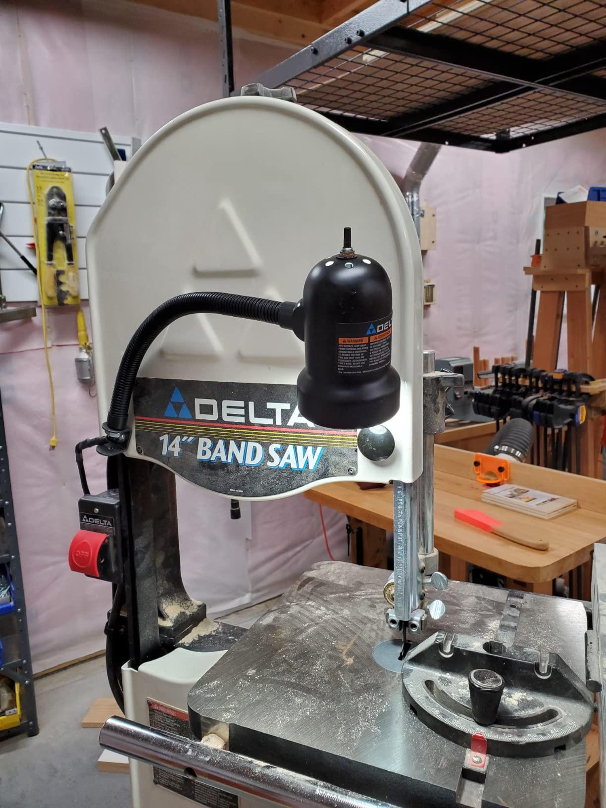 Delta 25-870 Magnetic Work Light, Black customer photo 2