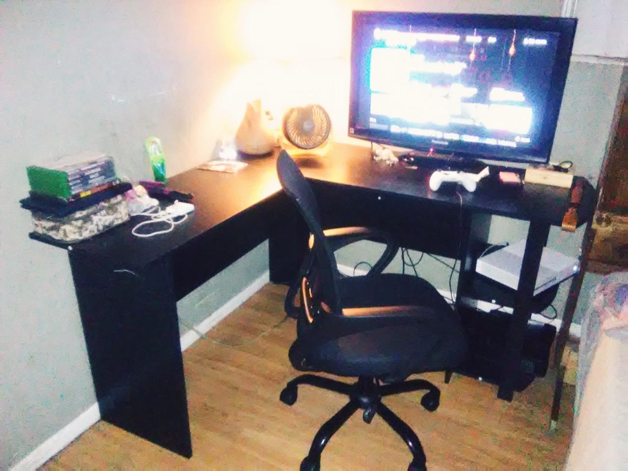 Dakota L-Desk with Bookshelves, Espresso customer photo 1