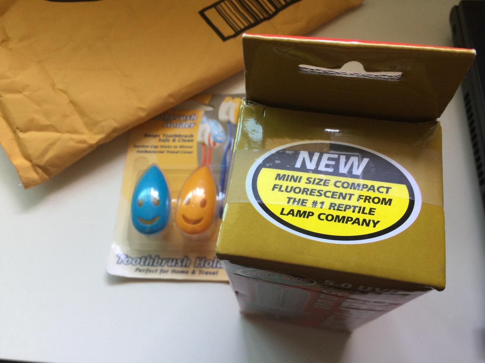 Zoo Med ReptiSun 5.0 Mini Compact Fluorescent Lamp 13 Watts customer photo 1