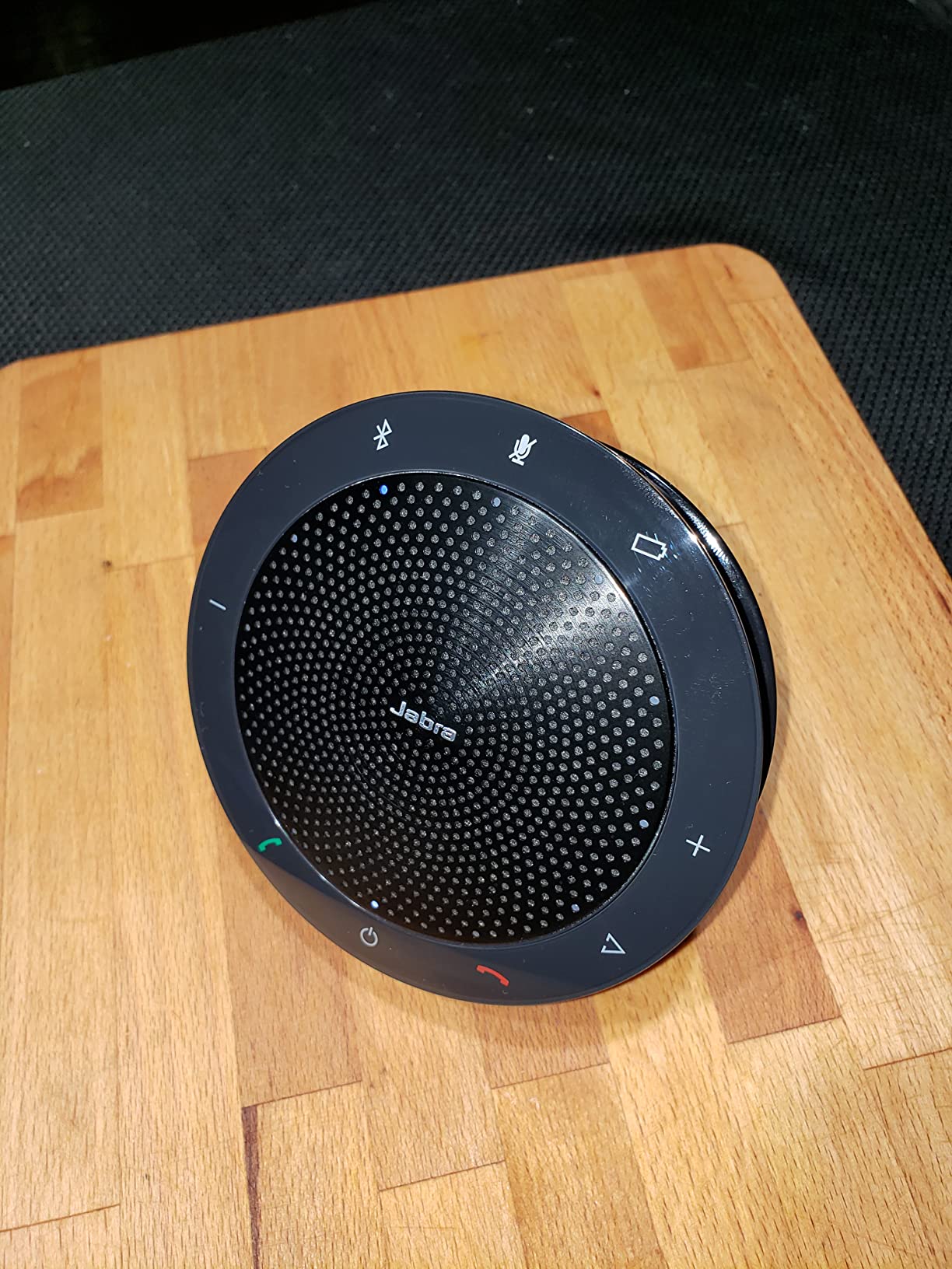 Jabra Speak 510 UC Wireless Bluetooth Speakerphone - Outstanding Sound Quality, Portable Conference Speaker for Holding Meetings Anywhere - Certified for Zoom & Google Meet customer photo 1