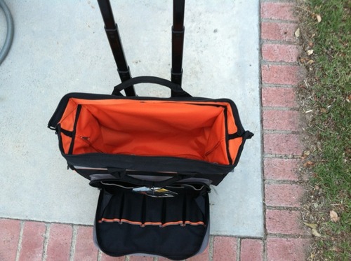 Klein Tools 55452RTB Tool Bag, Water Resistant Tool Storage Organizer Rolls on Rugged 6-Inch Wheels, 24 Pockets, Load Tested to 200-Pound customer photo 1