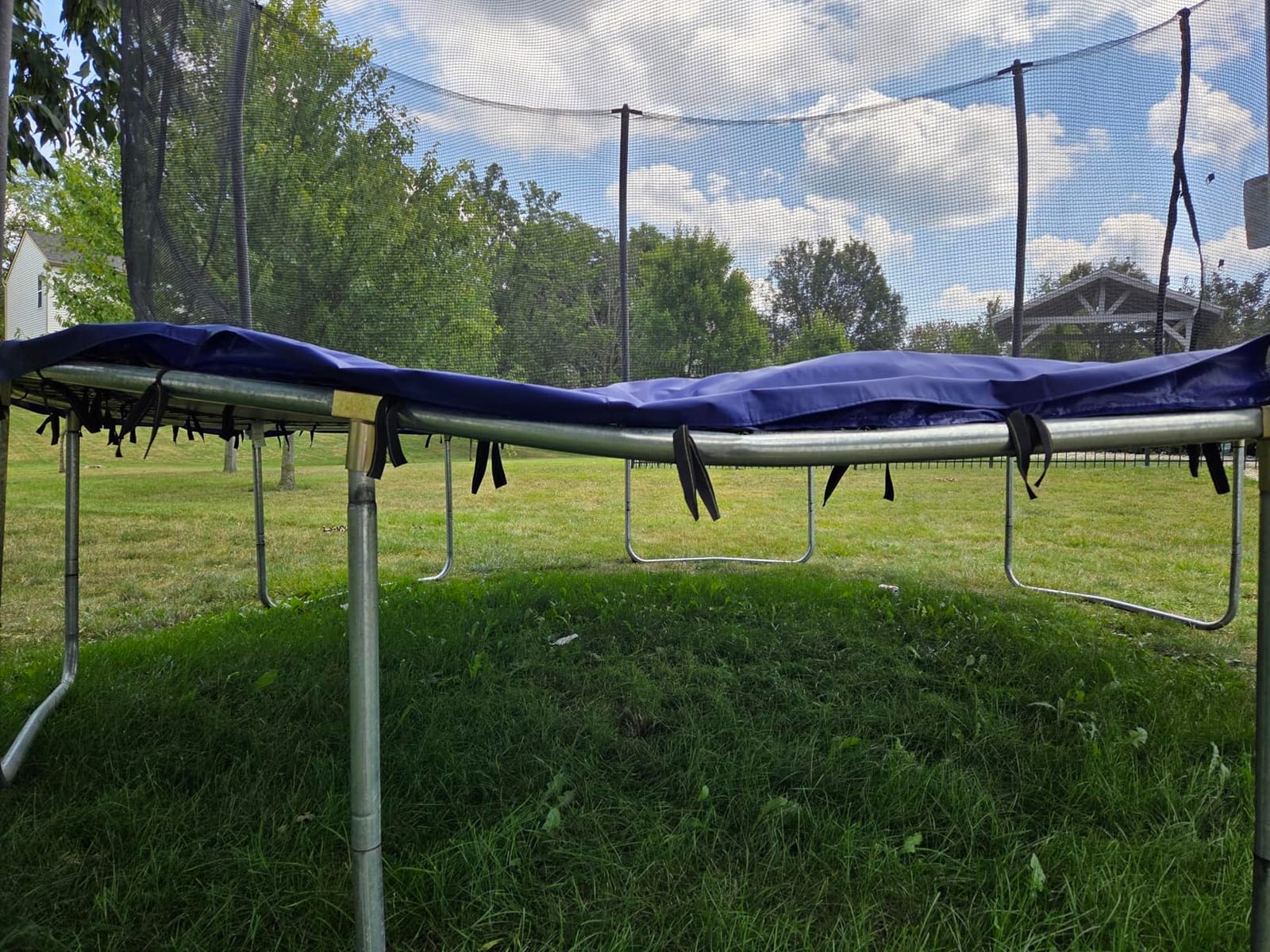 Skywalker Round Trampoline with Enclosure customer photo 2