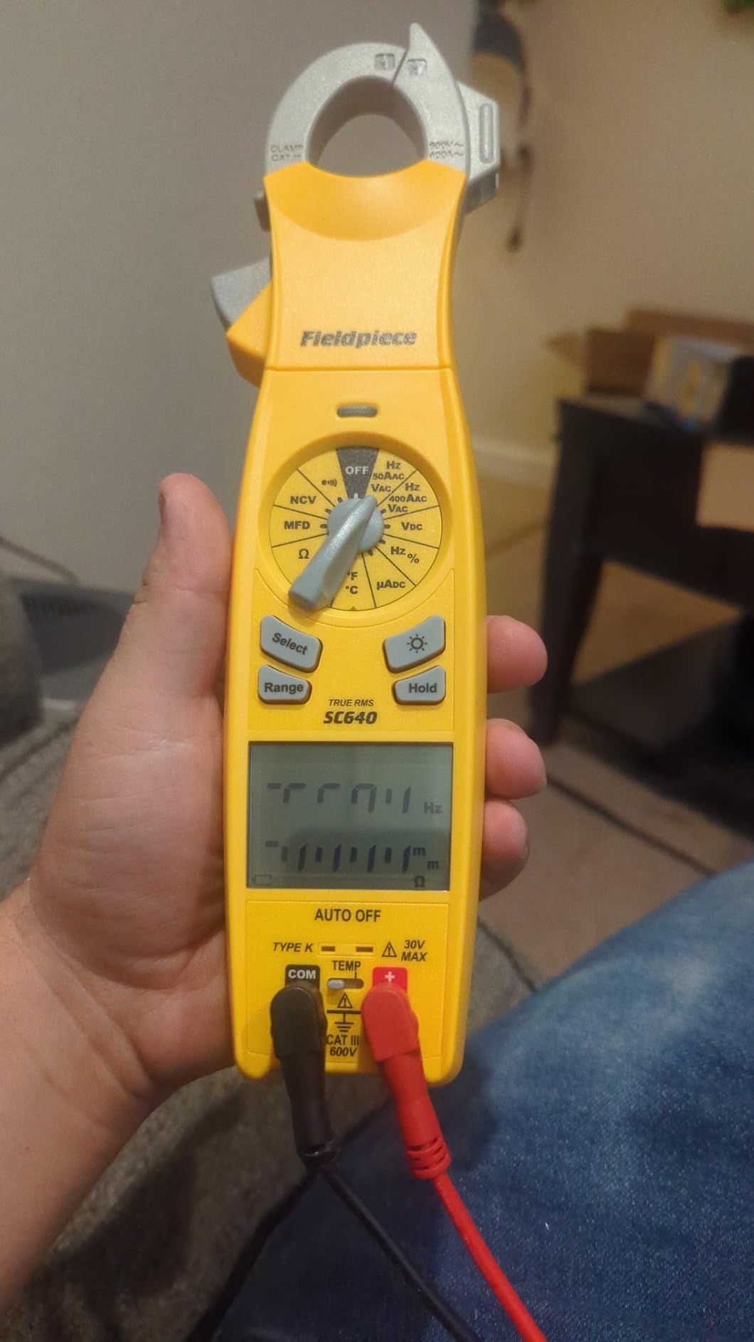 Fieldpiece SC640 Swivel Clamp Meter with Dual Display, Inrush Current, LED Jaw Flashlight and Backlit Display customer photo 1