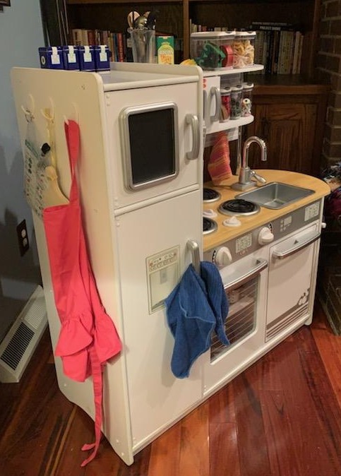 KidKraft Uptown Pastel Wooden Play Kitchen with Chalkboard, Play Phone, and See-Through Doors, Gift for Ages 3+ customer photo 1