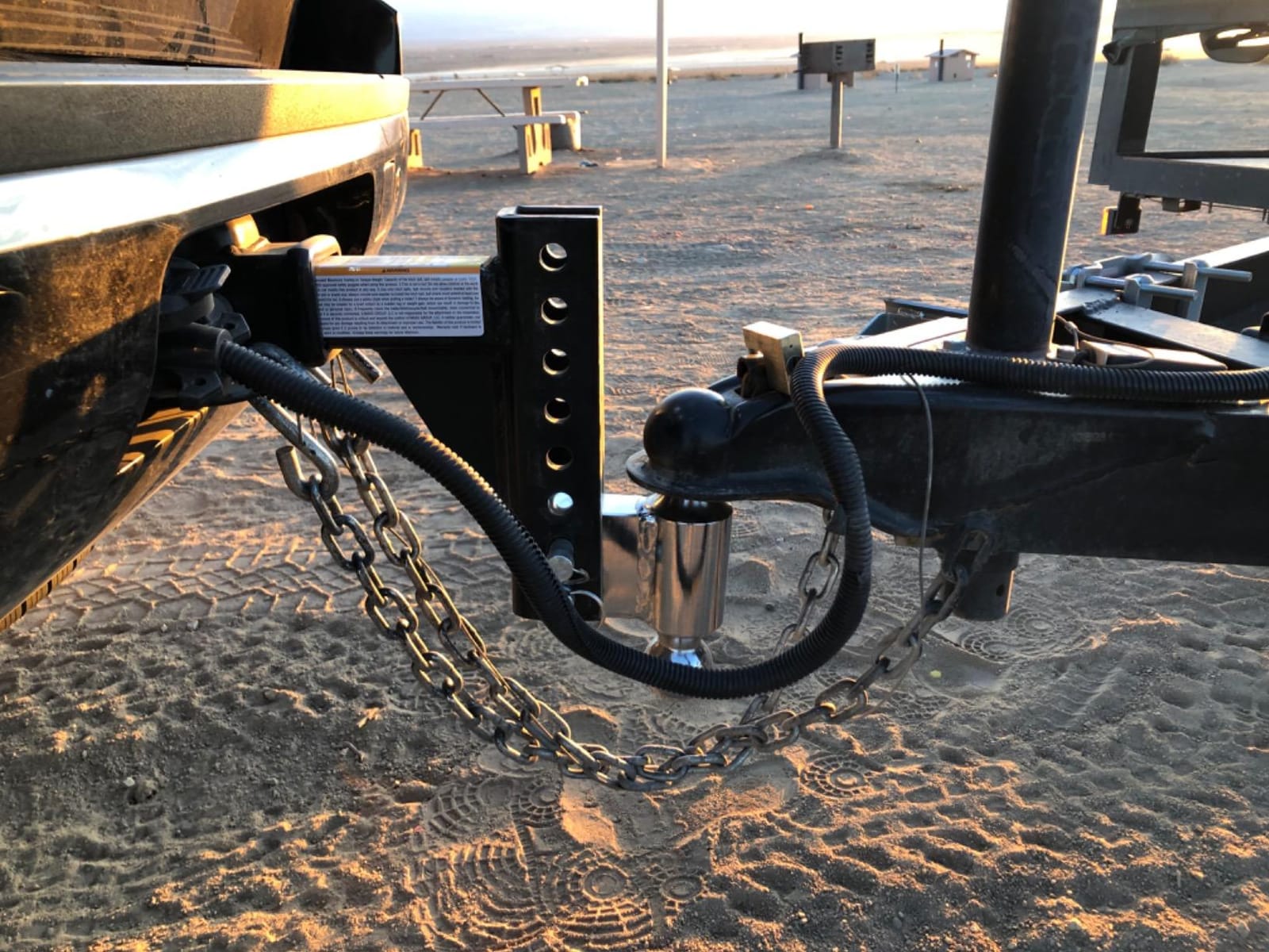MaxxHaul Adjustable Dual Ball Hitch Mount 2