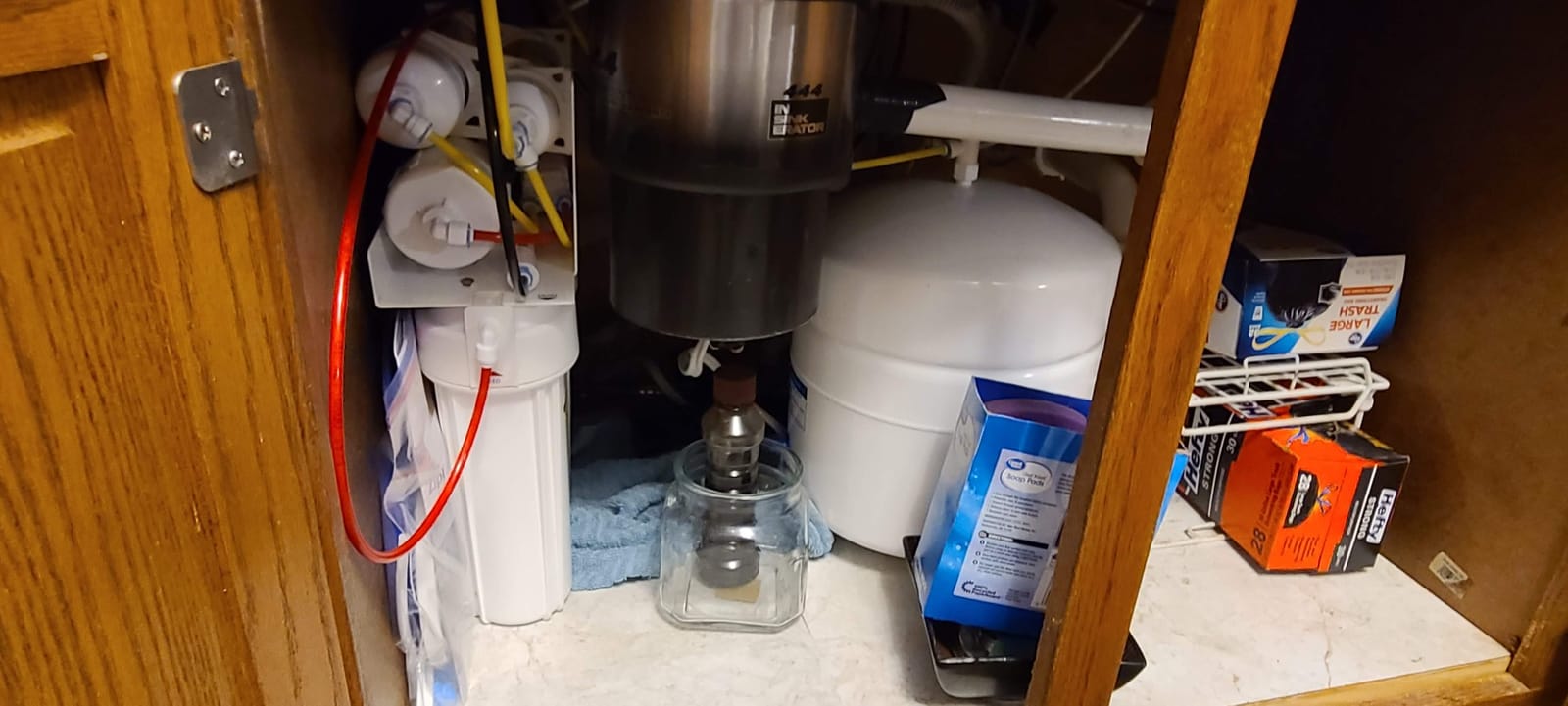 Express Water RODI10D, Reverse Osmosis Deionization Water Filter System | 100 GPD, 6 Stage Filtration System, Reduces Up to 99.99% of Contaminants, Deluxe Chrome Faucet, Quick Under Sink Installation customer photo 1