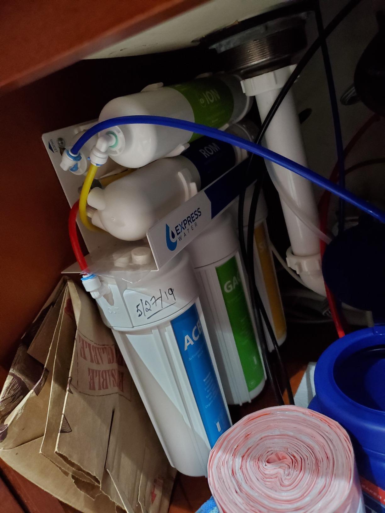 Express Water RODI10D, Reverse Osmosis Deionization Water Filter System | 100 GPD, 6 Stage Filtration System, Reduces Up to 99.99% of Contaminants, Deluxe Chrome Faucet, Quick Under Sink Installation customer photo 2