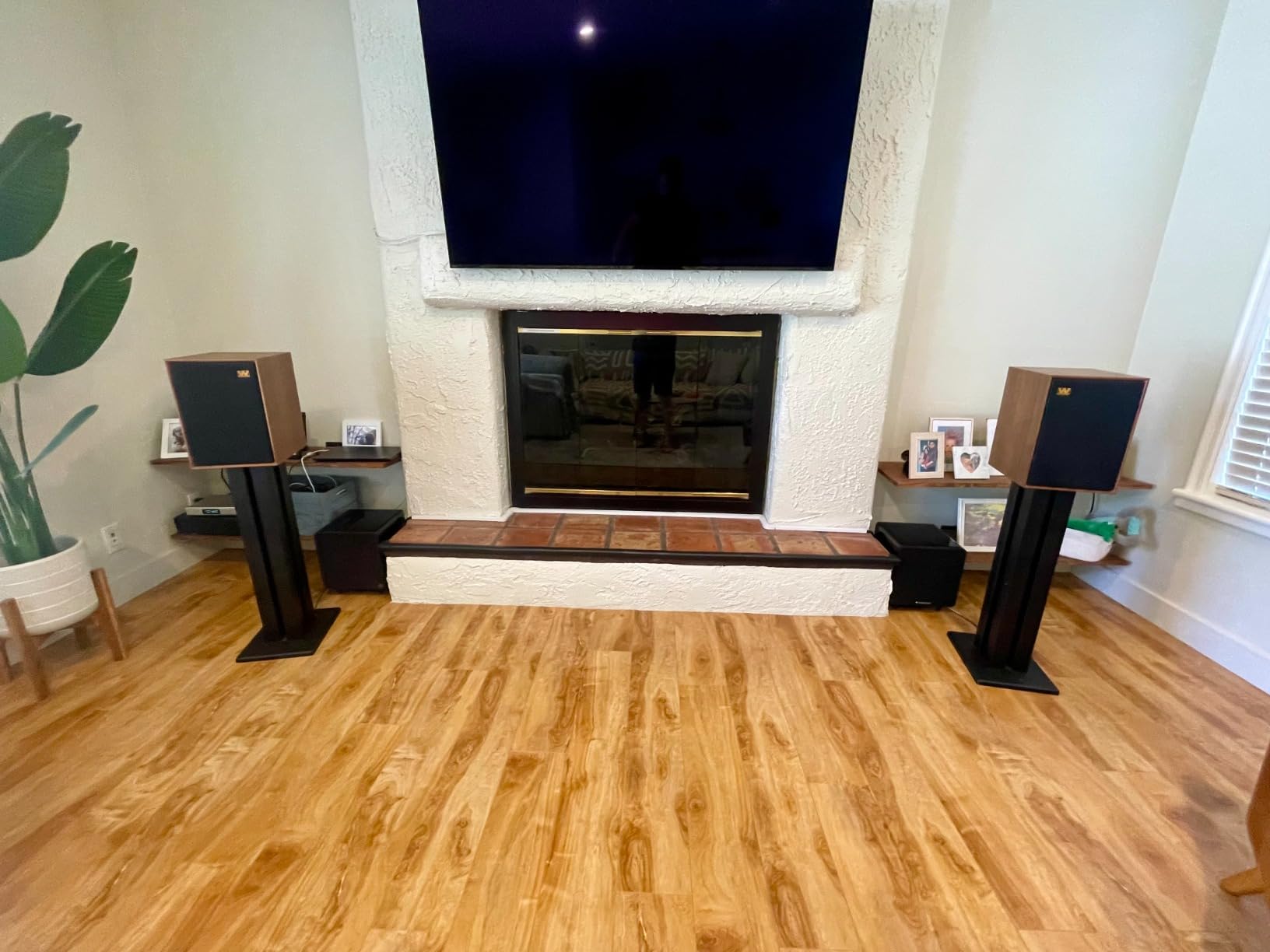 Wharfedale Denton 85th Anniversary (Walnut) Bookshelf Speakers customer photo 2