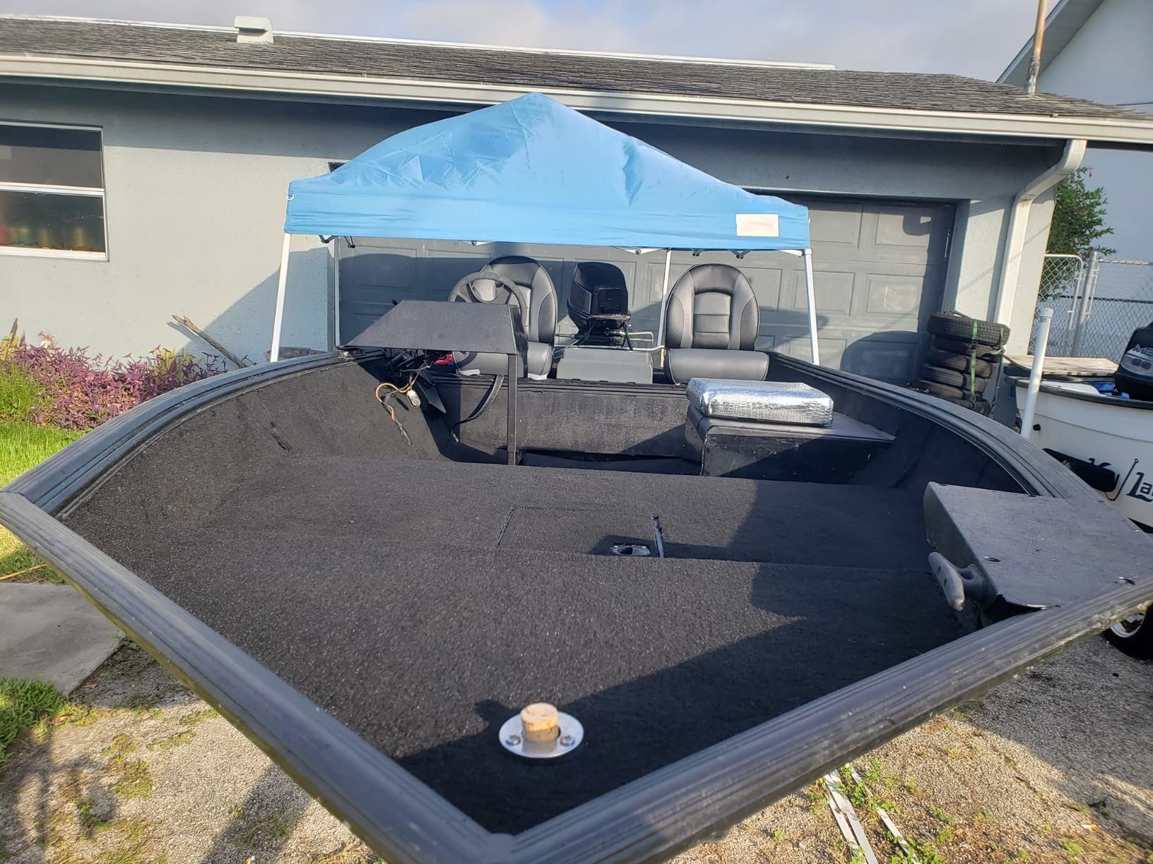20 oz. Do-It-Yourself Boat Carpet - 8' Wide x Various Lengths (Choose Your Color & Length) (Medium Gray, 8' x 12') customer photo 1