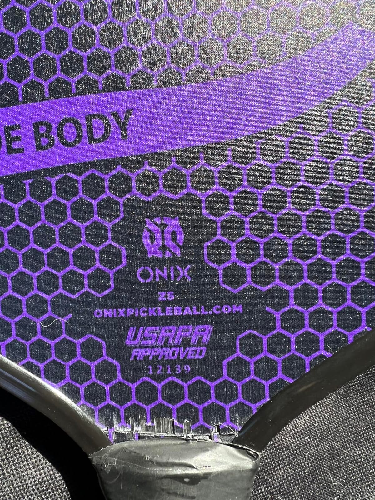 Onix Graphite MOD Z5 Carbon Fiber Pickleball Paddle with Wide-Body Shape. Honeycomb Core, Graphite Face & Cushion Comfort Pickleball Paddle Grip customer photo 2