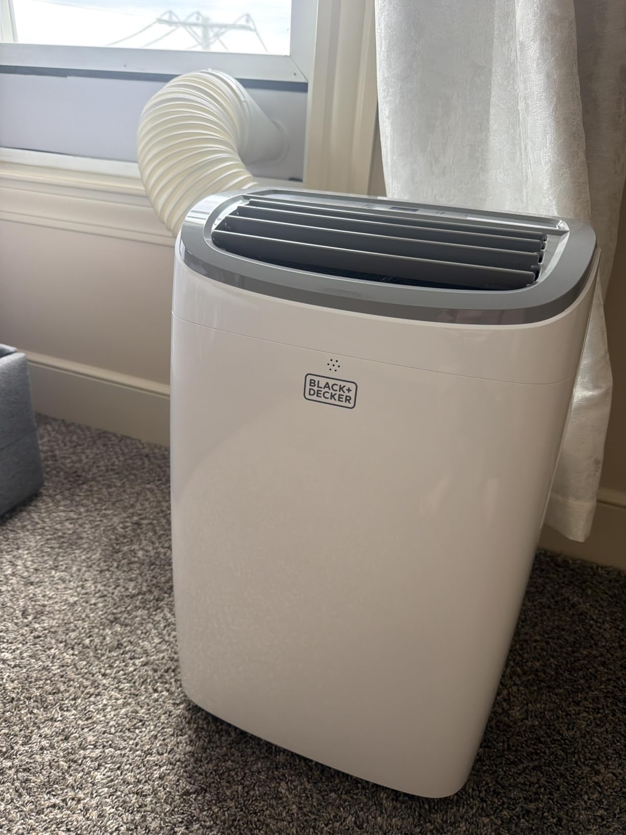 BLACK+DECKER Portable Air Conditioner, 9,000 BTU, BPACT08WT, White | 5,300 BTU SACC for Rooms up to 400 Sq. Ft., 3-in-1 Portable AC, Fan and Dehum with Follow Me Remote Control customer photo 1