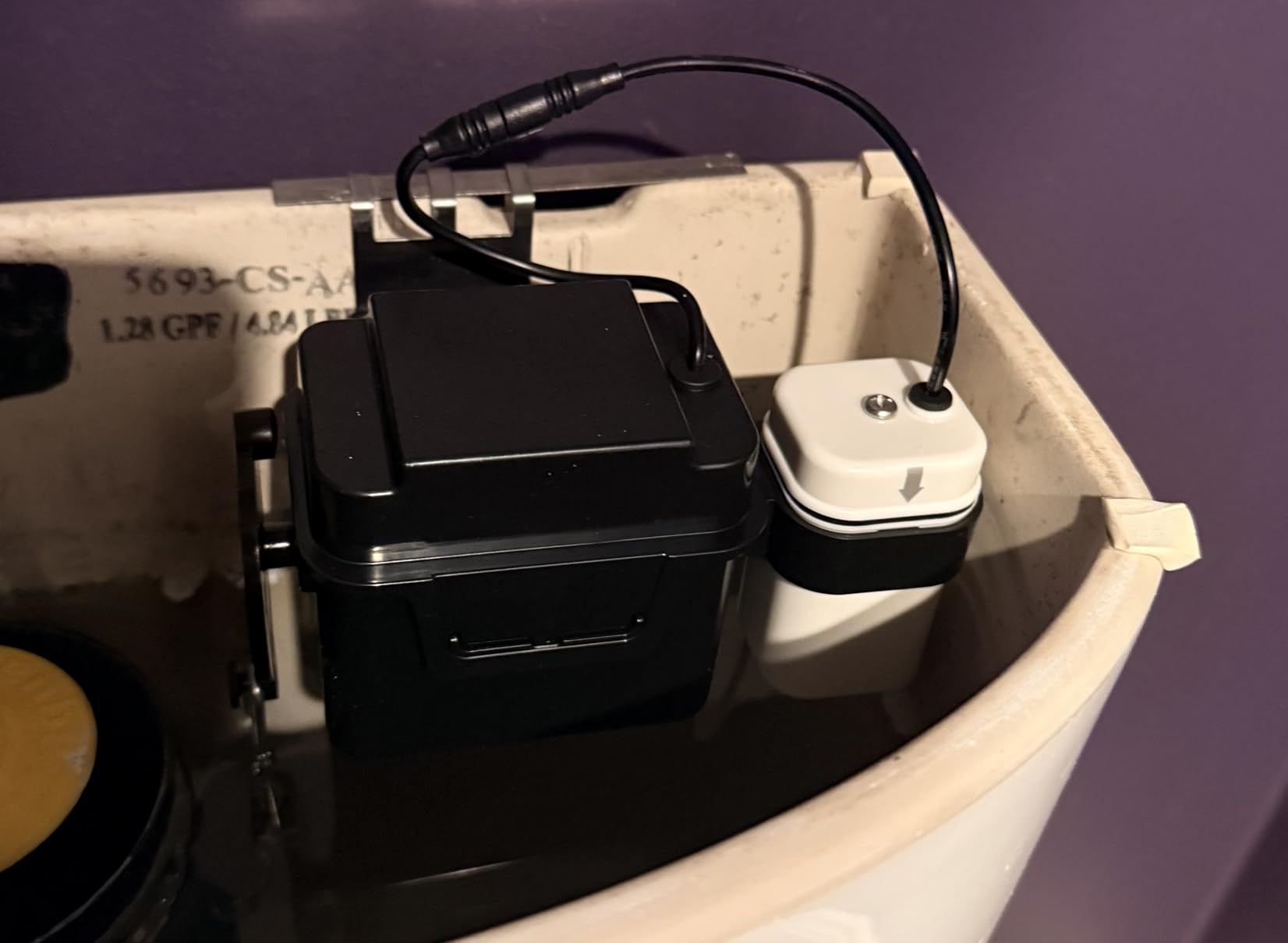 Techo Touchless Toilet Flush Kit, Adjustable Sensor, 1256315 Adapt k1954, Automatic Toilet Flusher - Easy to Install customer photo 1