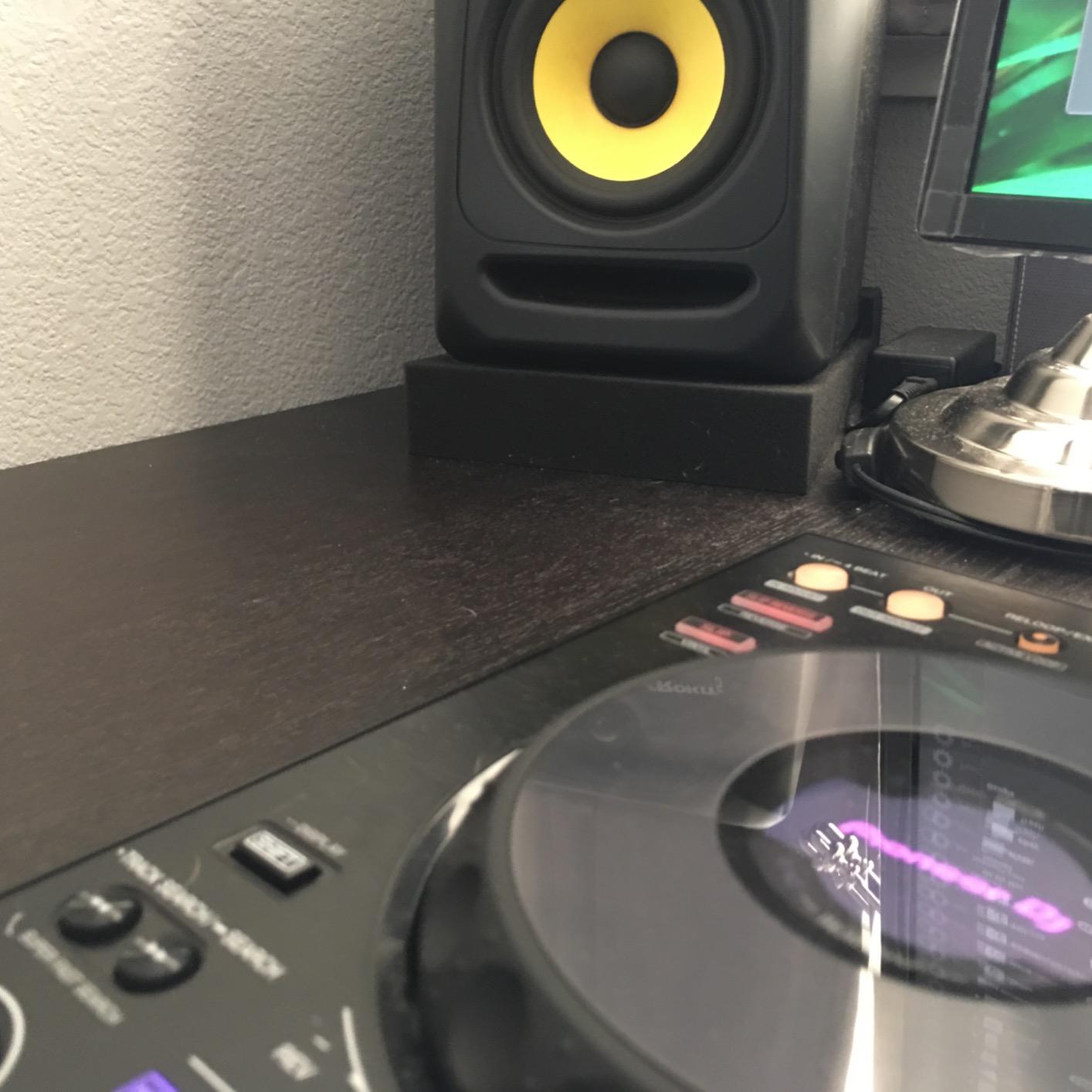 Rockville RRS190S Pair Foam Studio Monitor Isolation Pads 7.5