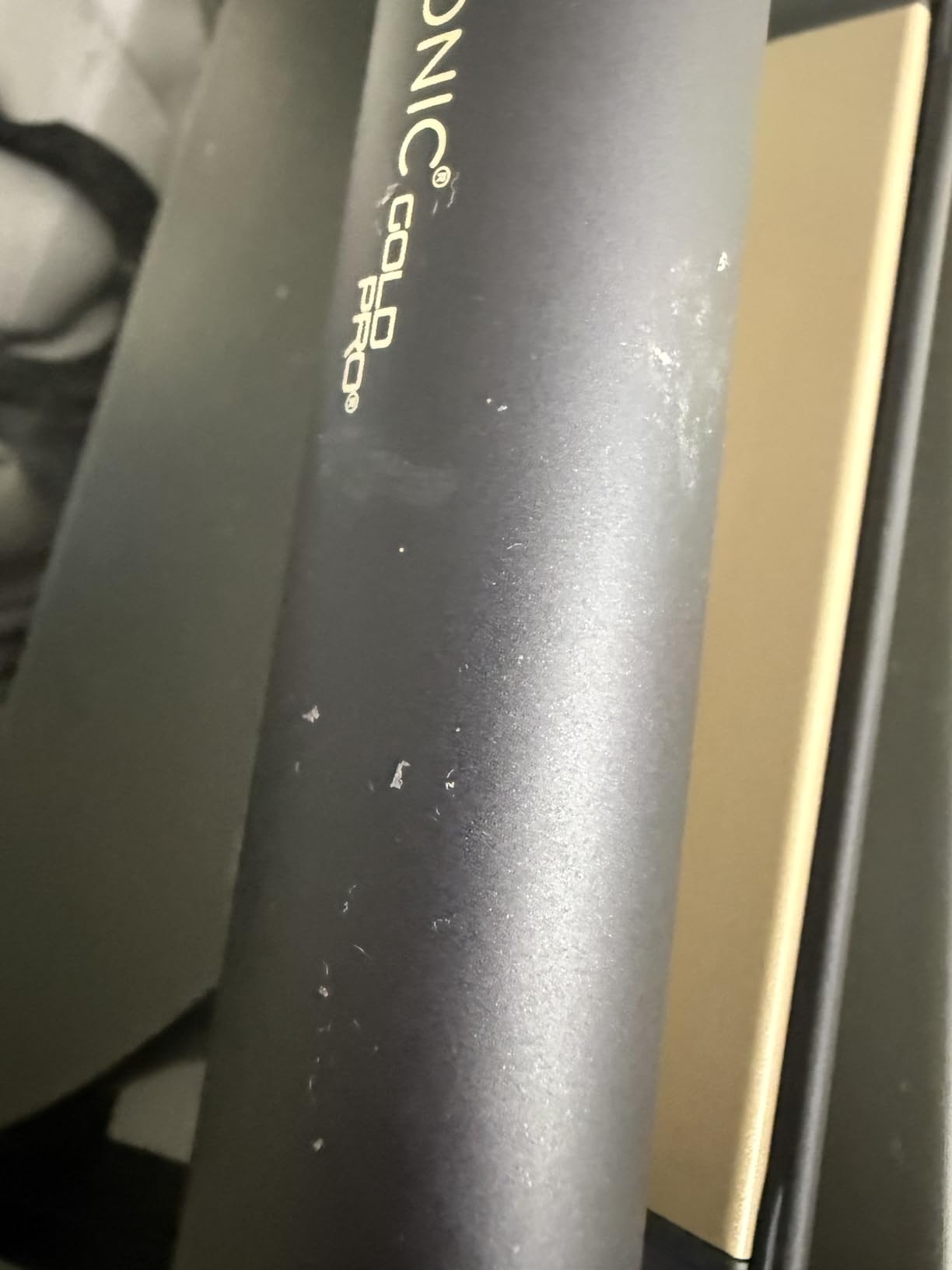 Bio Ionic GoldPro Hair Straightener, Blue, Moisturizing Heat Technology & 24K Gold MX customer photo 1