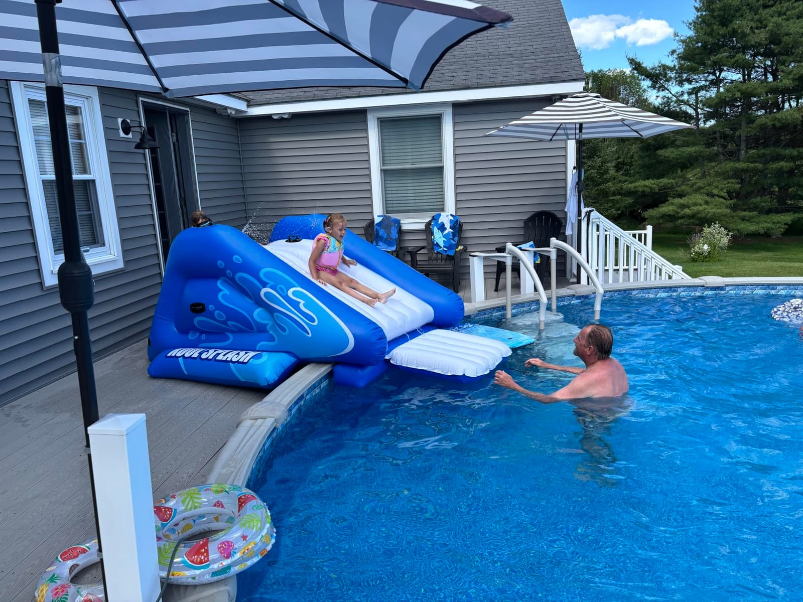 INTEX Kool Splash Inflatable Water Slide for Swimming Pool Fun | 58849EP - Blow Up Play Center with Sprinkler for Kids Ages 6 and Up customer photo 2