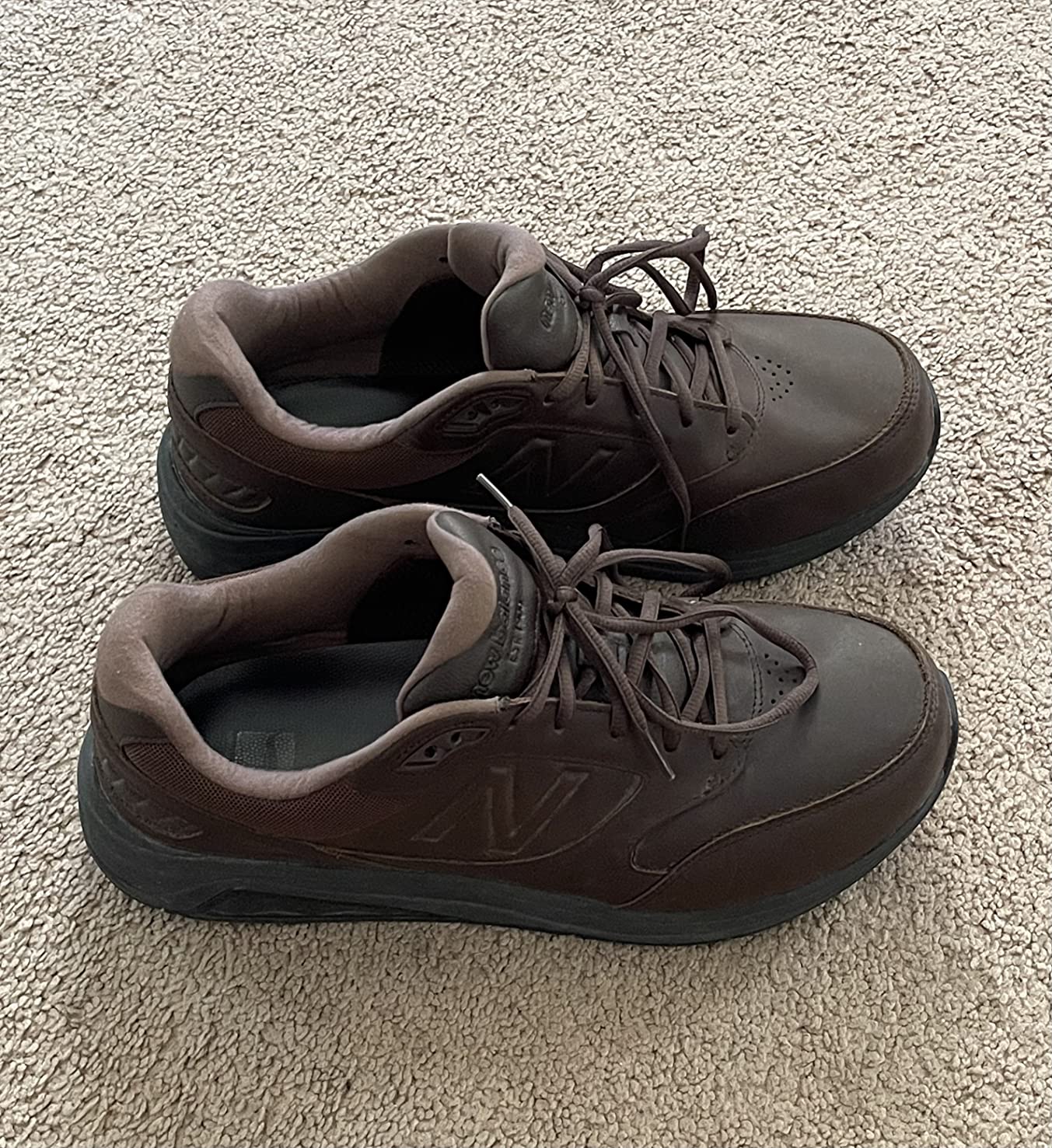 New Balance Men's 928 V3 Lace-Up Walking Shoe customer photo 2