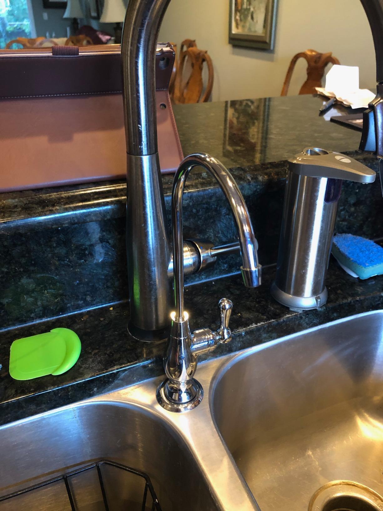 Express Water ROALKUV10D, 11-Stage RO Water Filter System, Alkaline & UV | 100 GPD, NSF Certified 372, Deluxe Chrome Faucet, Reduces 99% of Impurities, BPA Free, Leak Stop Detector customer photo 1
