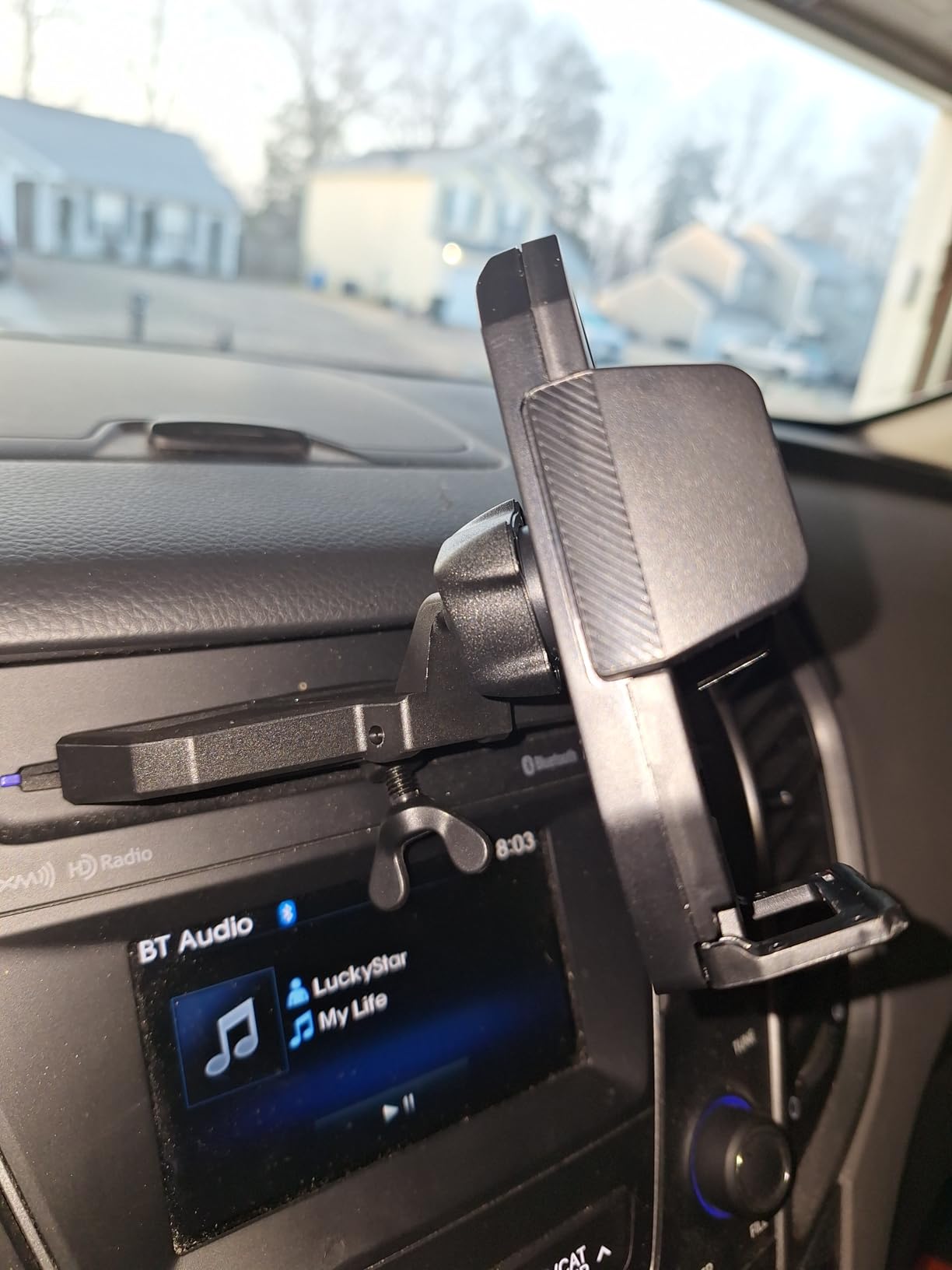 APPS2Car Sturdy CD Slot Phone Mount with One Hand Operation Design | Hands-Free Car Phone Holder, 360° Rotation, Easy Removal, Universally Compatible with All iPhone & Android Phones Smartphone customer photo 1