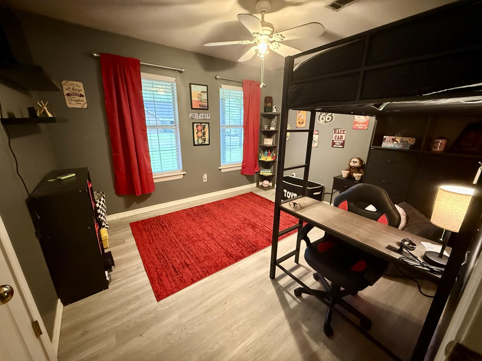 Techni Mobili Kids Gaming Chair, Racing Style Desk Chair, Adjustable, Red - Ergonomic kids computer chair, rolling casters, height=