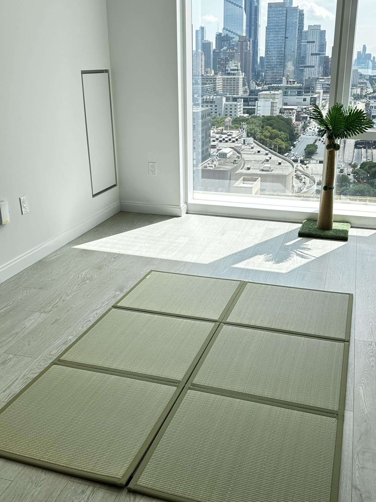 FULI Japanese Tatami Mattress, Foldable Igusa Rush Grass, Natural, Twin XL | Tatami Rug, Japanese Floor Mattress Mat, Made in Japan, 0.5 in thick, firm woven surface, tri-fold customer photo 2