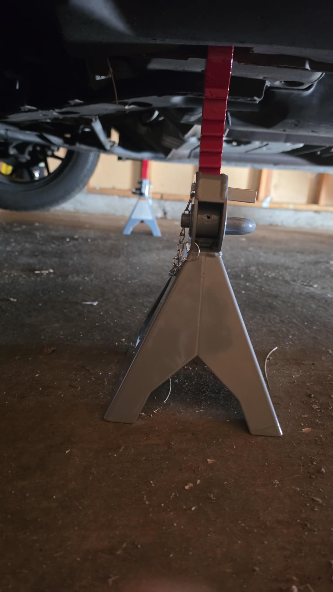 Pro-LifT T-6903D Double Pin Jack Stands - 3 Ton customer photo 1