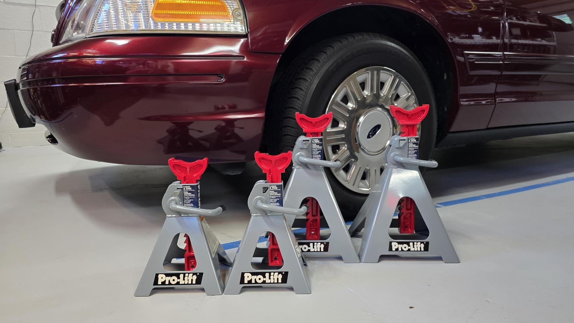 Pro-LifT T-6903D Double Pin Jack Stands - 3 Ton customer photo 2
