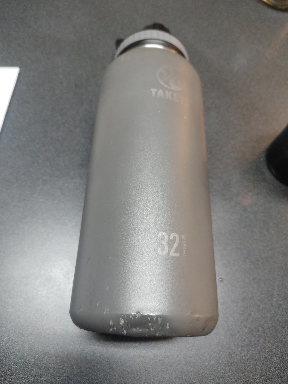 Takeya Originals 40 oz Vacuum Insulated Stainless Steel Water Bottle, Navy customer photo 1