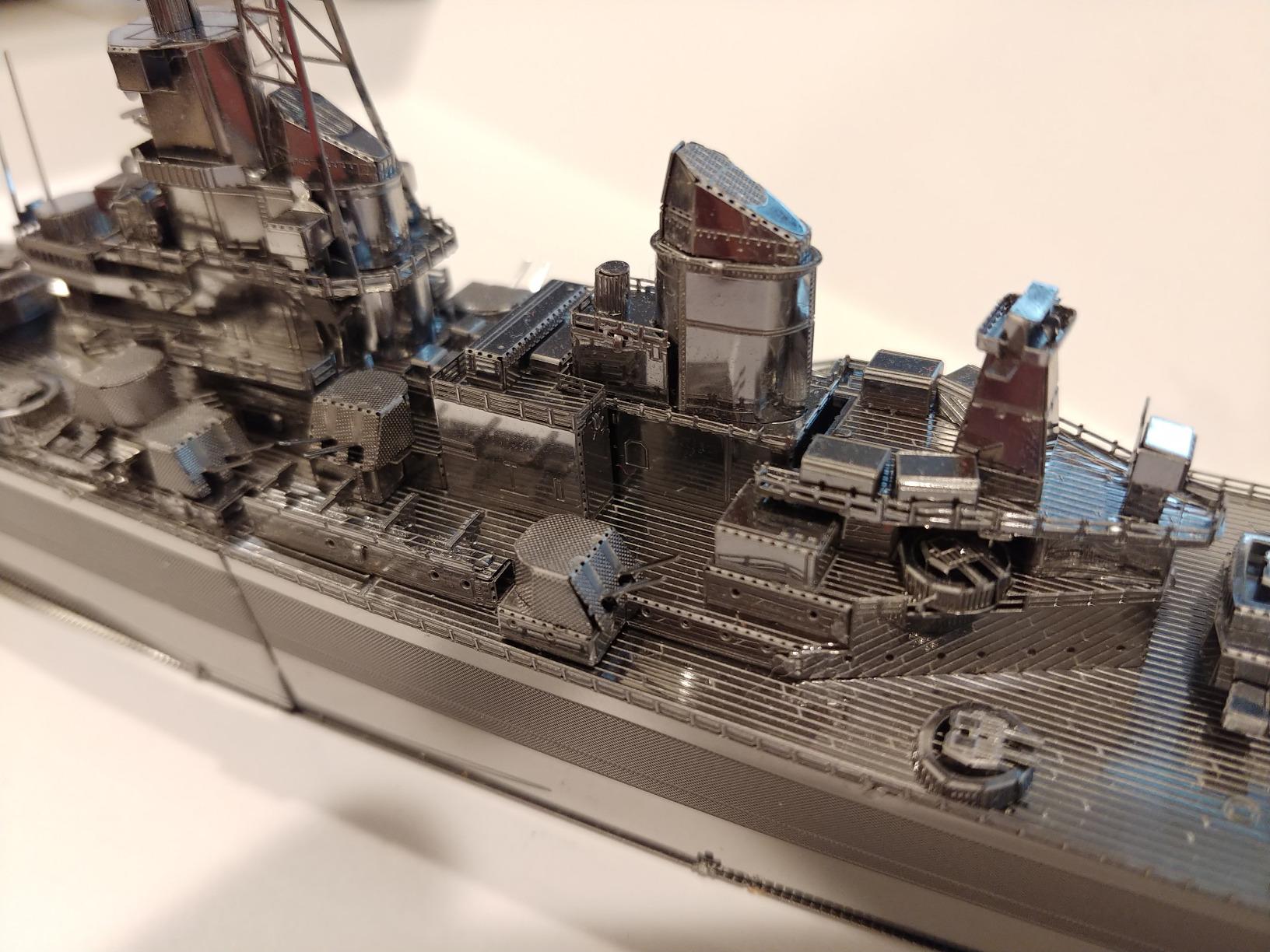 Fascinations Metal Earth Premium Series USS Missouri (BB-63) 3D Metal Model Kit customer photo 1