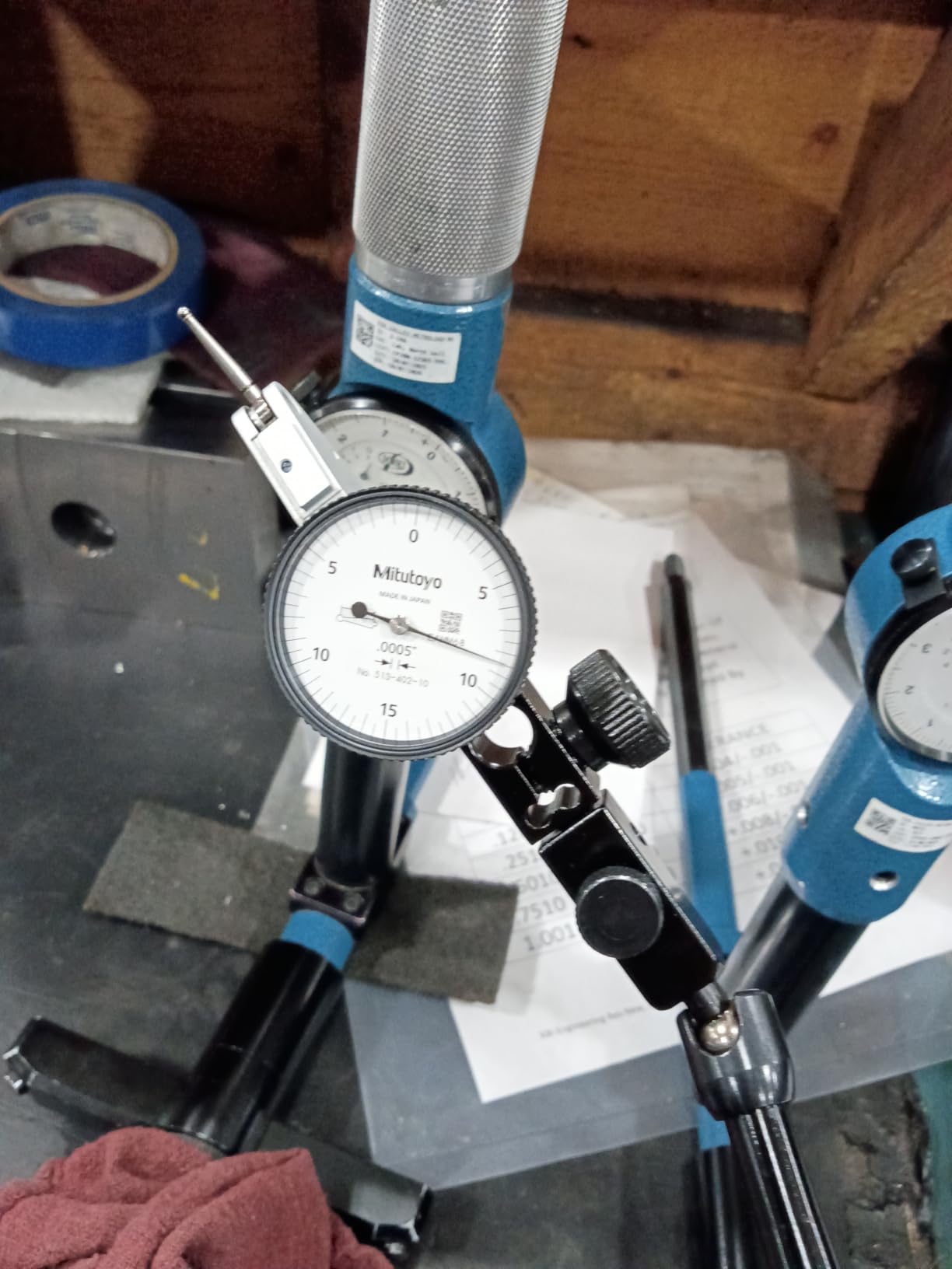 Mitutoyo 513-402-10E Dial Test Indicator, Bas, Std 0.03