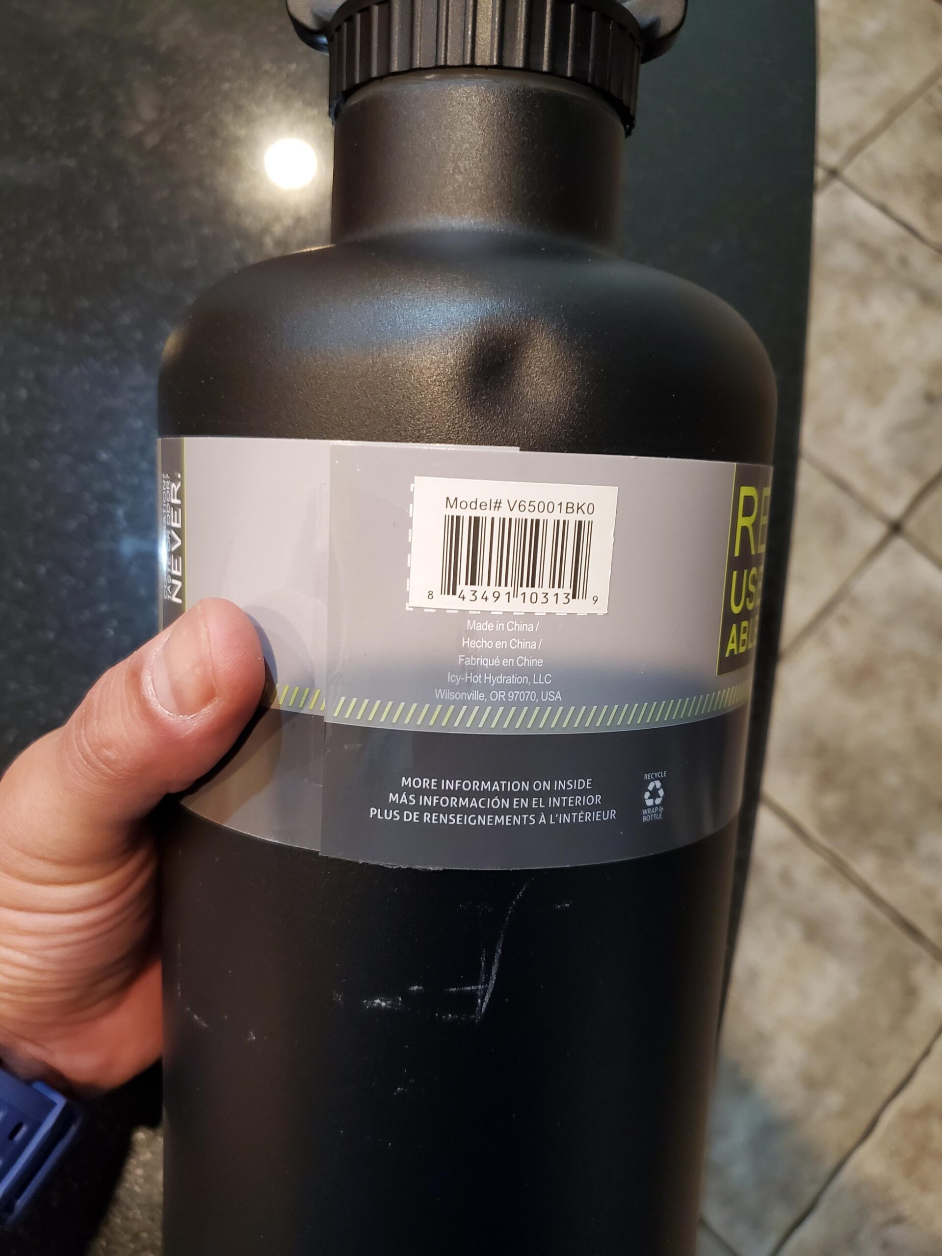 FIFTY/FIFTY Growler, Double Wall Vacuum Insulated Water Bottle, Stainless Steel, 3 Finger Cap w/Standard Top, 64oz/1.9L customer photo 2