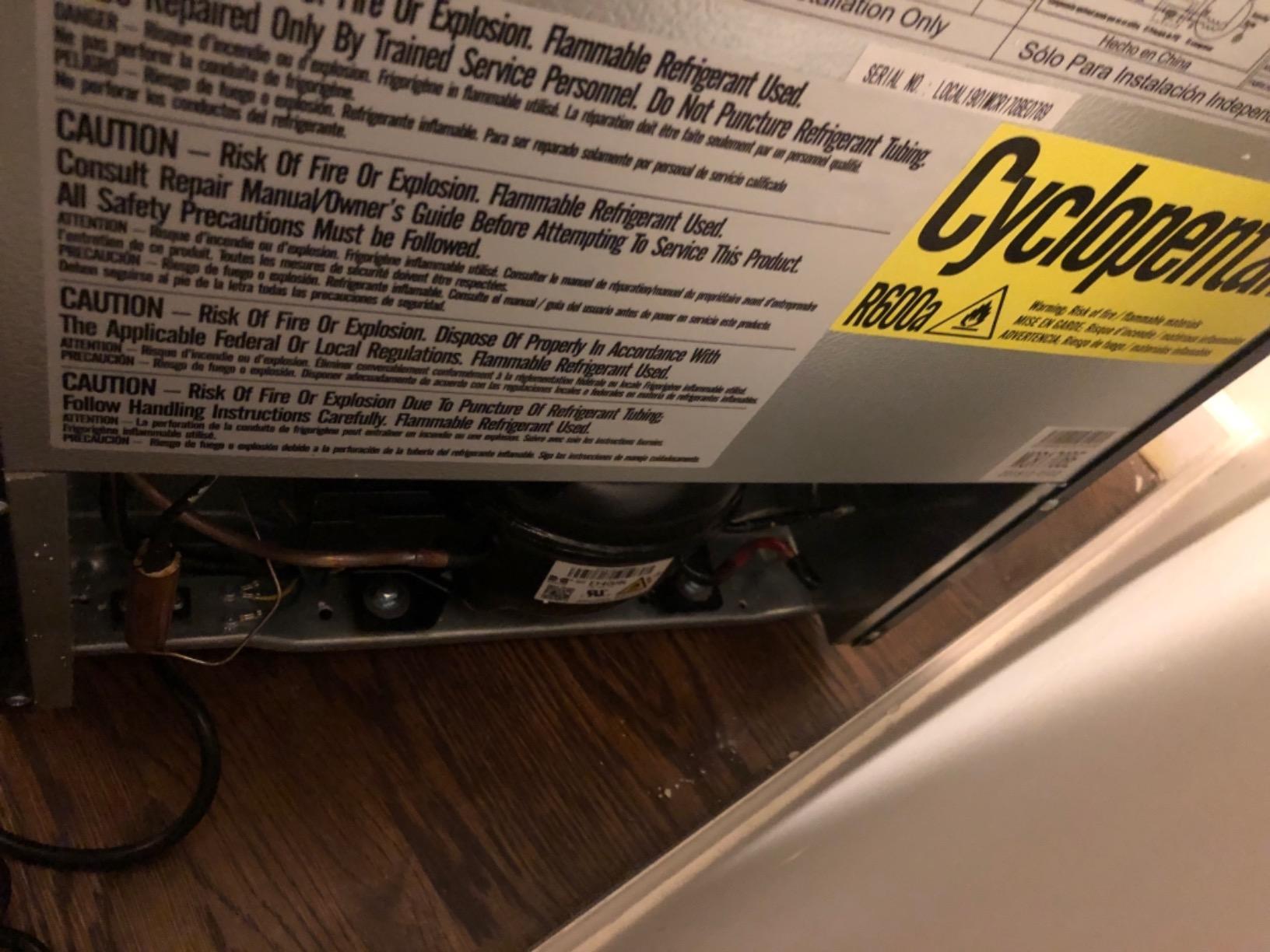 Magic Chef 1.7 cu. ft. Mini Fridge in Black customer photo 1