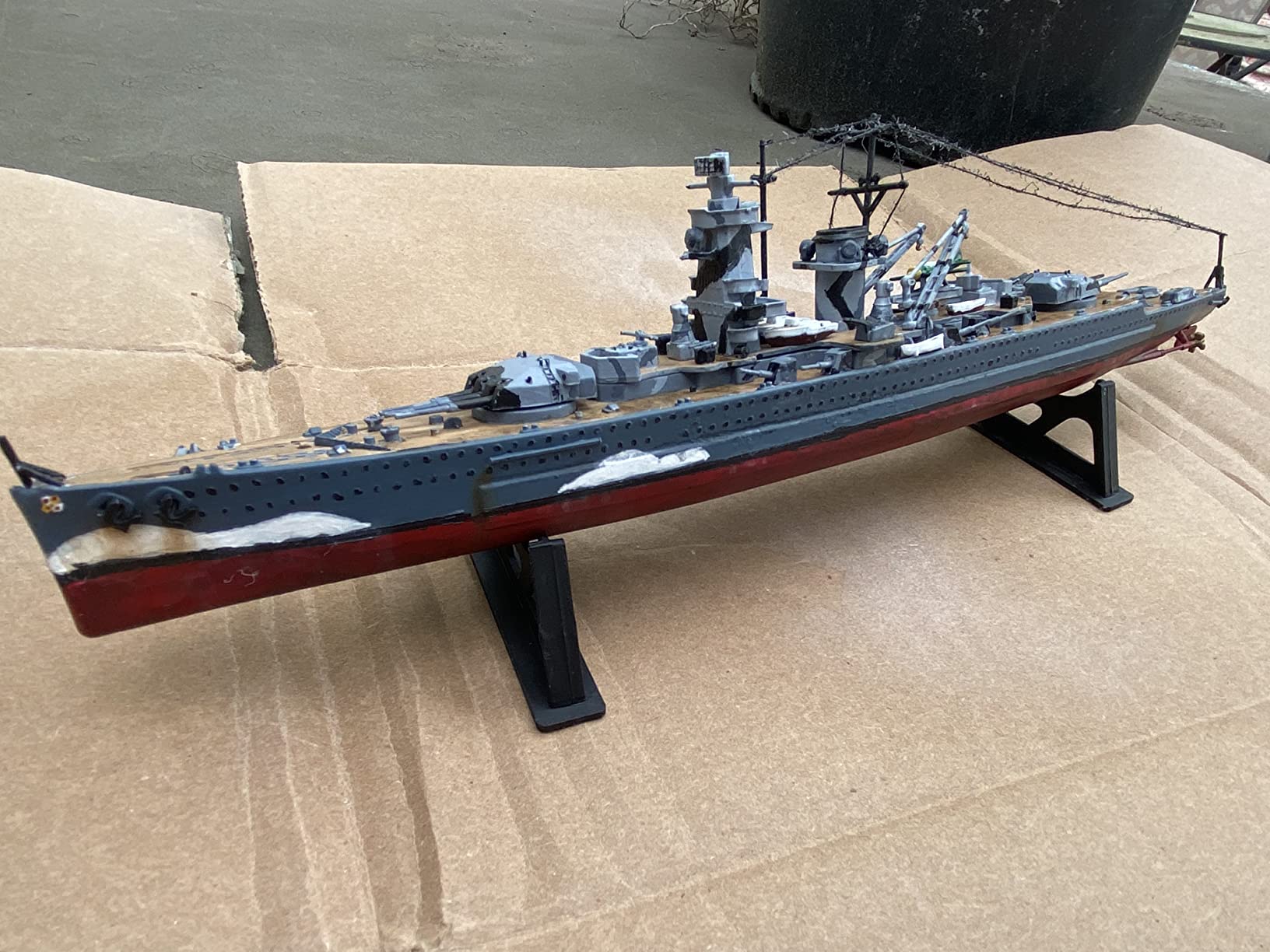 Airfix Ship Model Kit Vintage Classics - A04212V HMS Belfast, Plastic Watercraft Model Kits for Adults & Kids Ages 8+, Skill Level 3, 1:600 Scale WW2 Warship Models, Miniature Battleship Navy Gifts customer photo 2