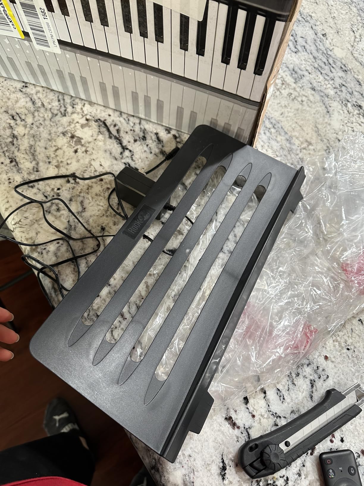 RockJam RJ361 61 Key Compact Keyboard Piano for Beginners customer photo 1