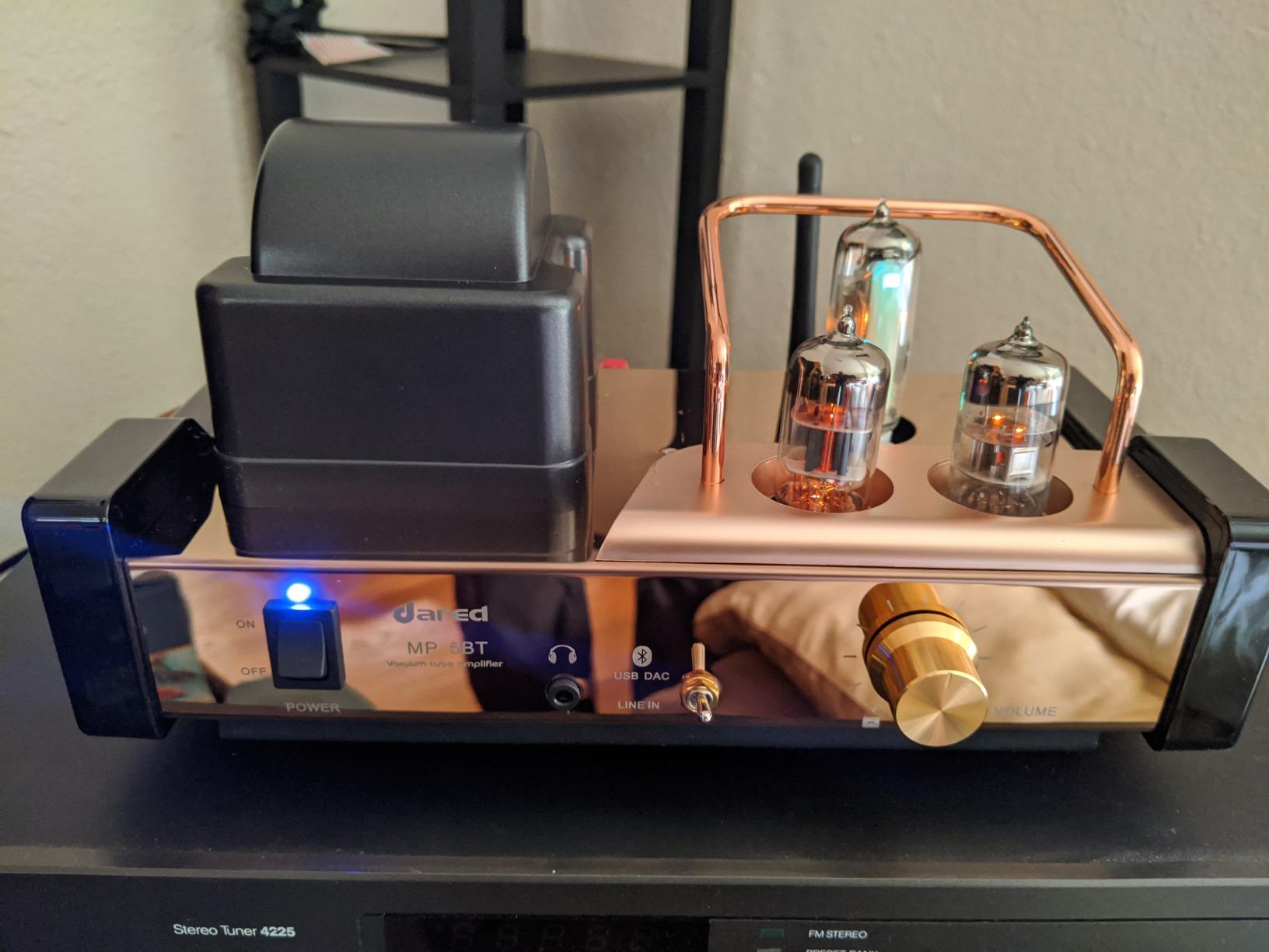 Dared MP-5BT a Stereo Vacuum Tube Integrated Amplifier, Hybrid Amplifier, Bluetooth Connection, USB/DAC Input, Headphone Output, Pre Output, 25Wx2, with Tubes 6N1*1, 6N2*1, 6E2*1, AC110V and AC230V Optional customer photo 1